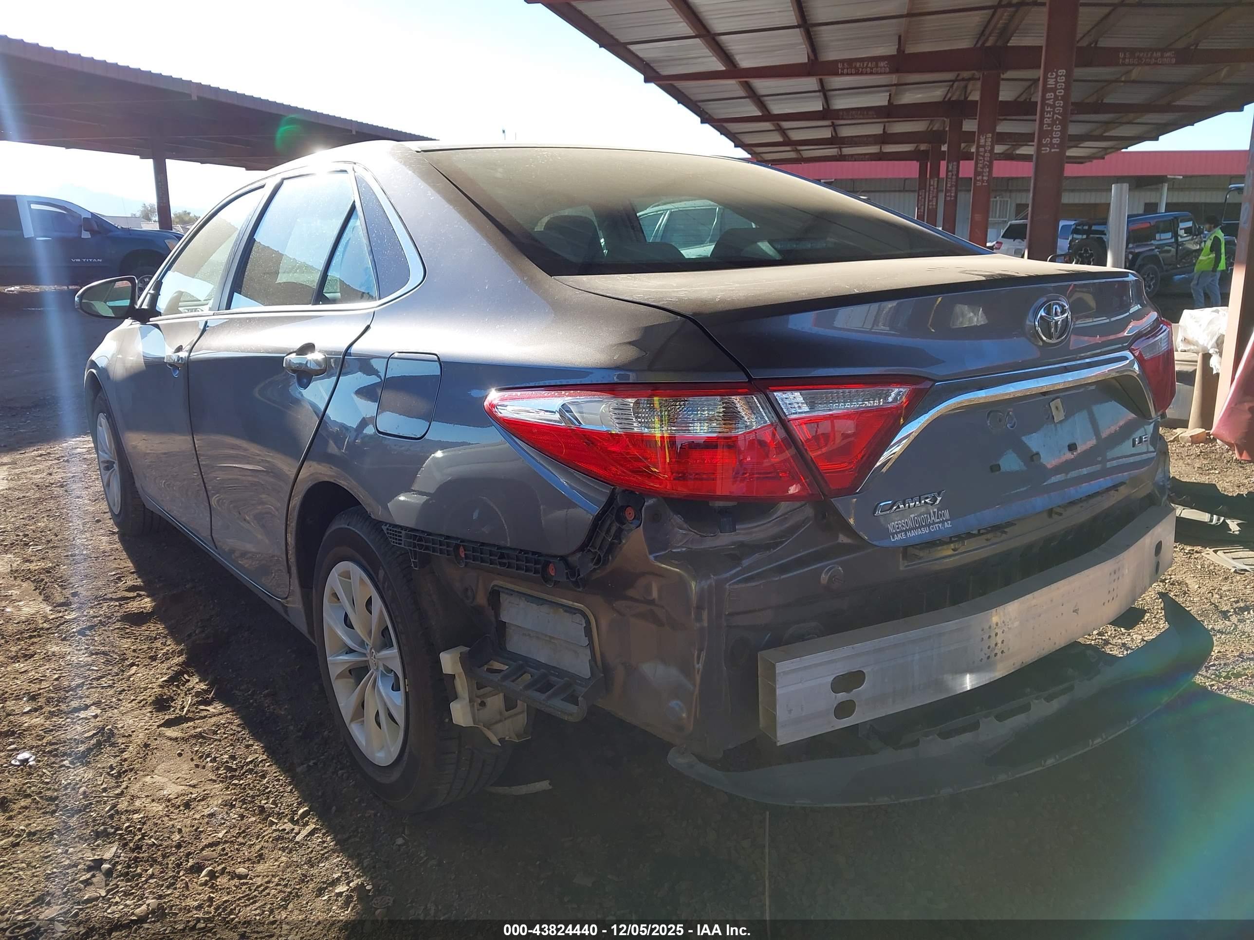 TOYOTA CAMRY image 6