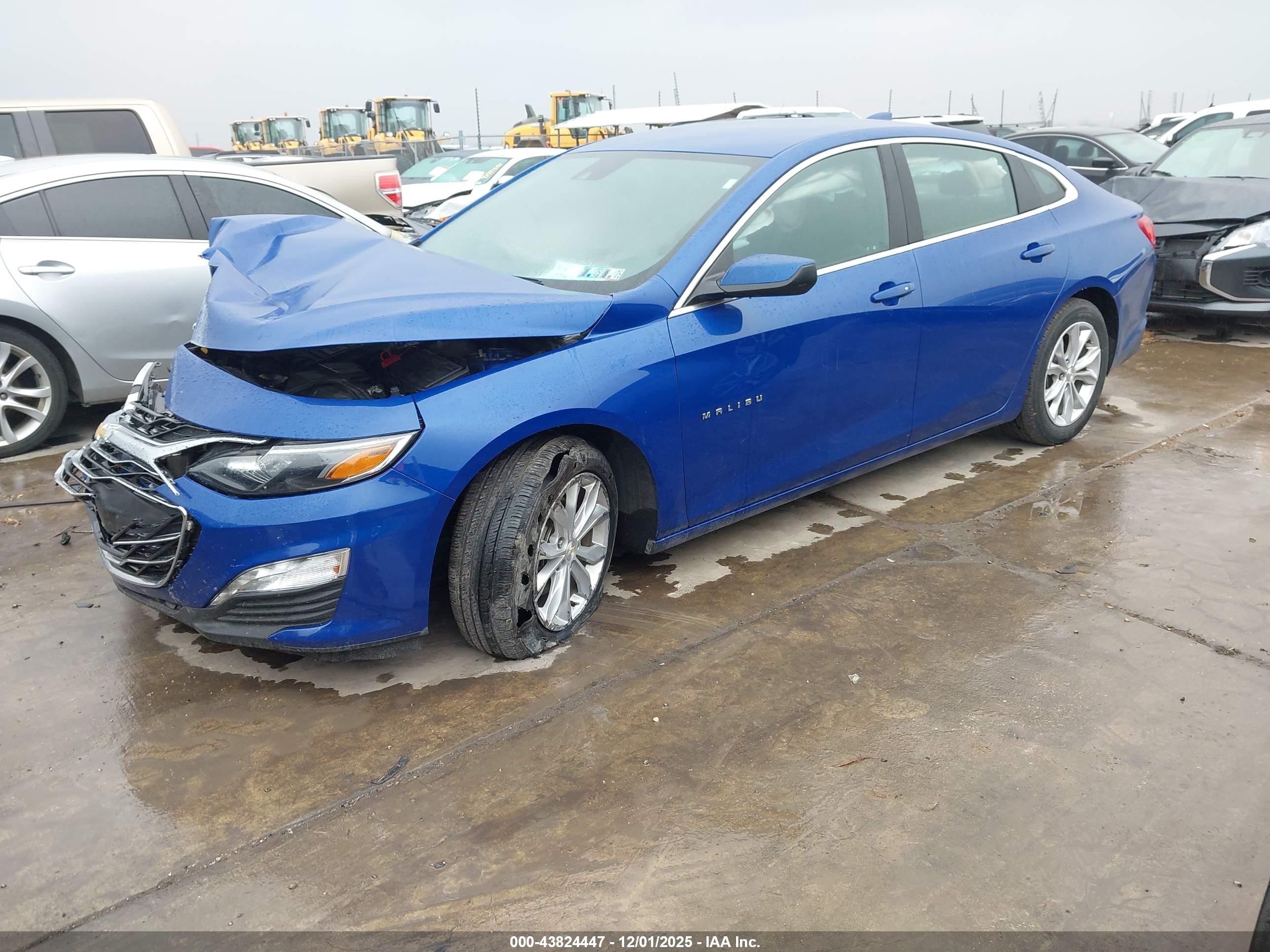 CHEVROLET MALIBU image 2