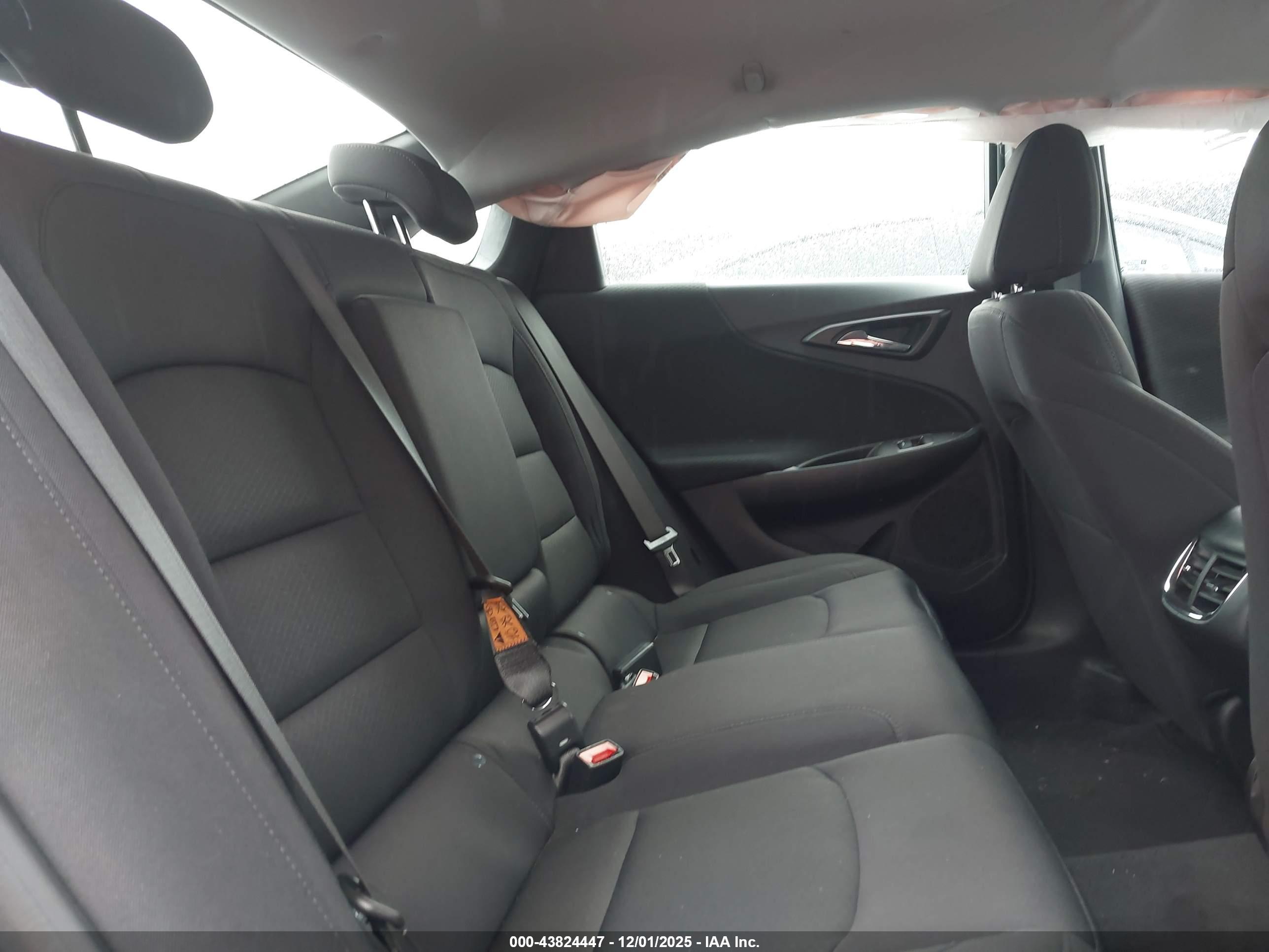 CHEVROLET MALIBU image 8