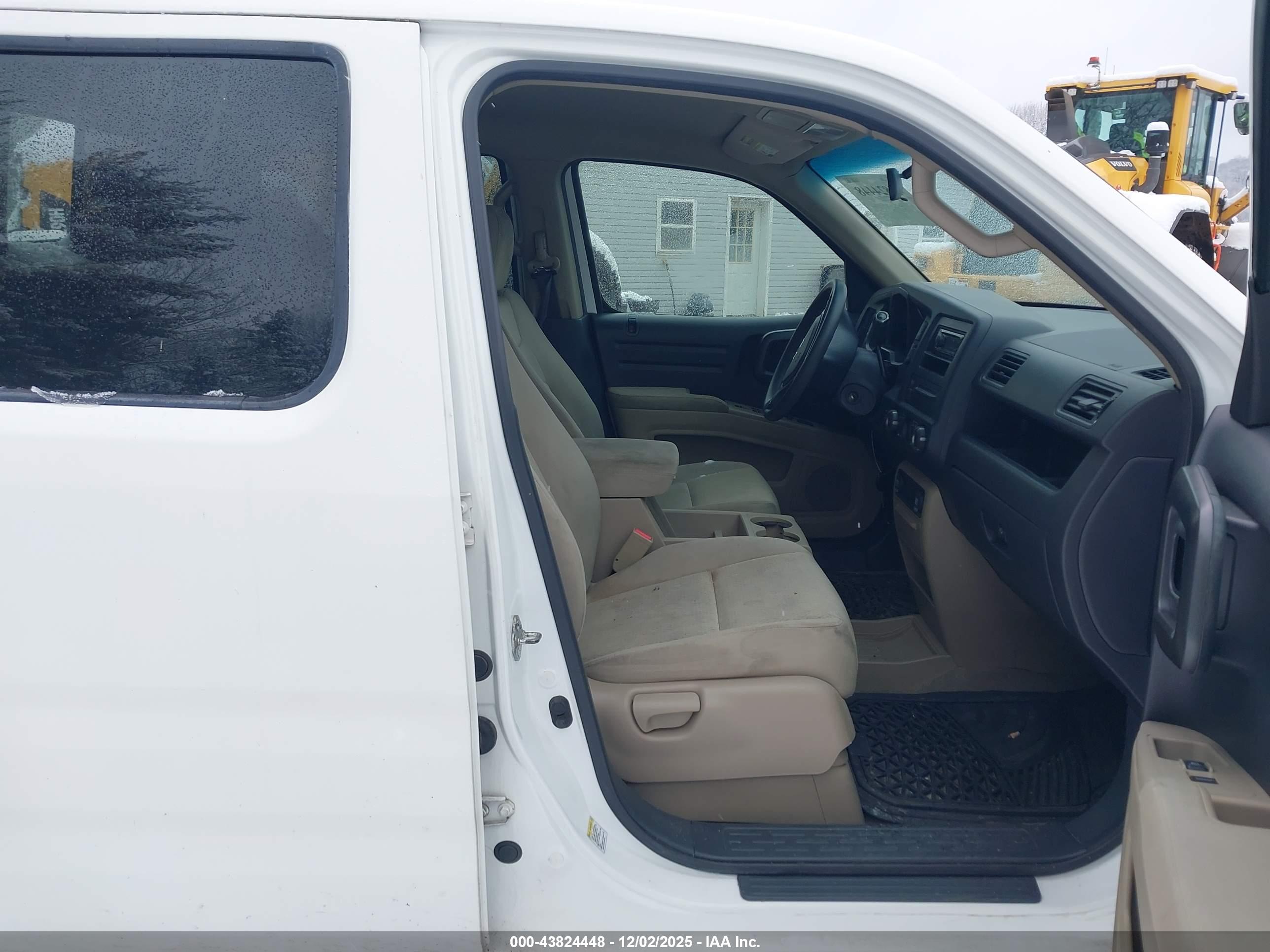 HONDA RIDGELINE image 5