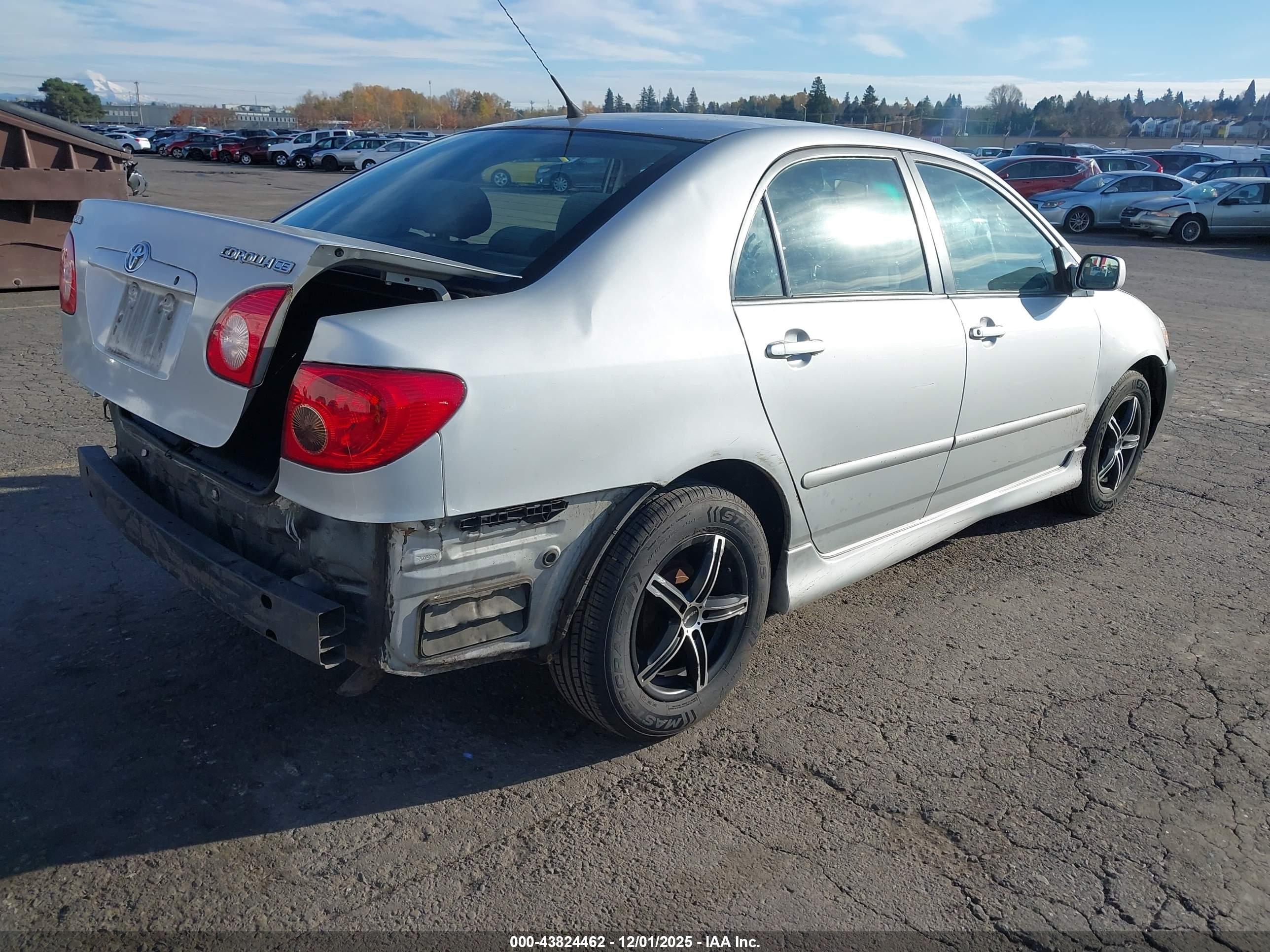 TOYOTA COROLLA image 4