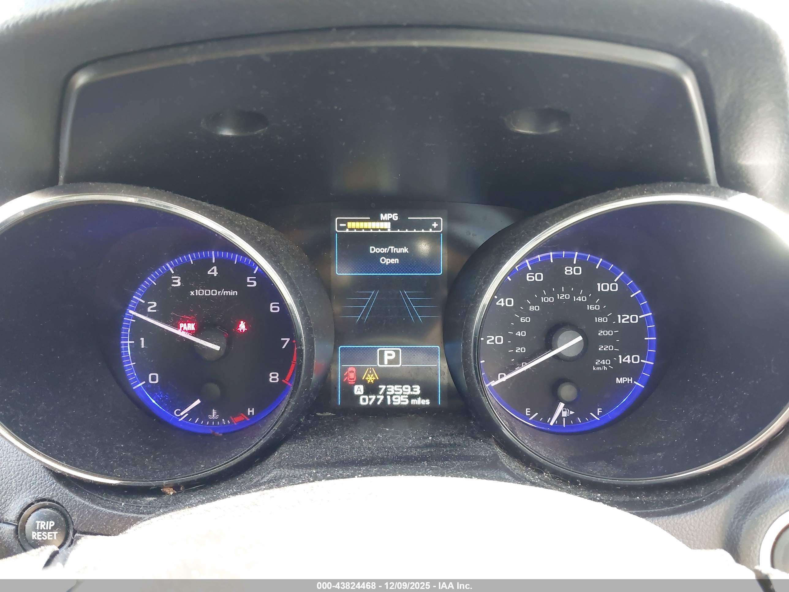 SUBARU LEGACY image 7
