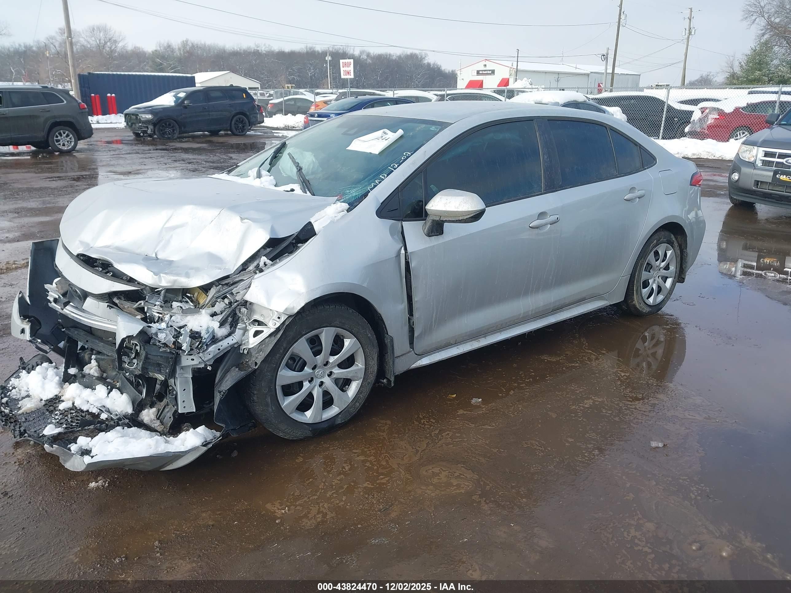 TOYOTA COROLLA image 2