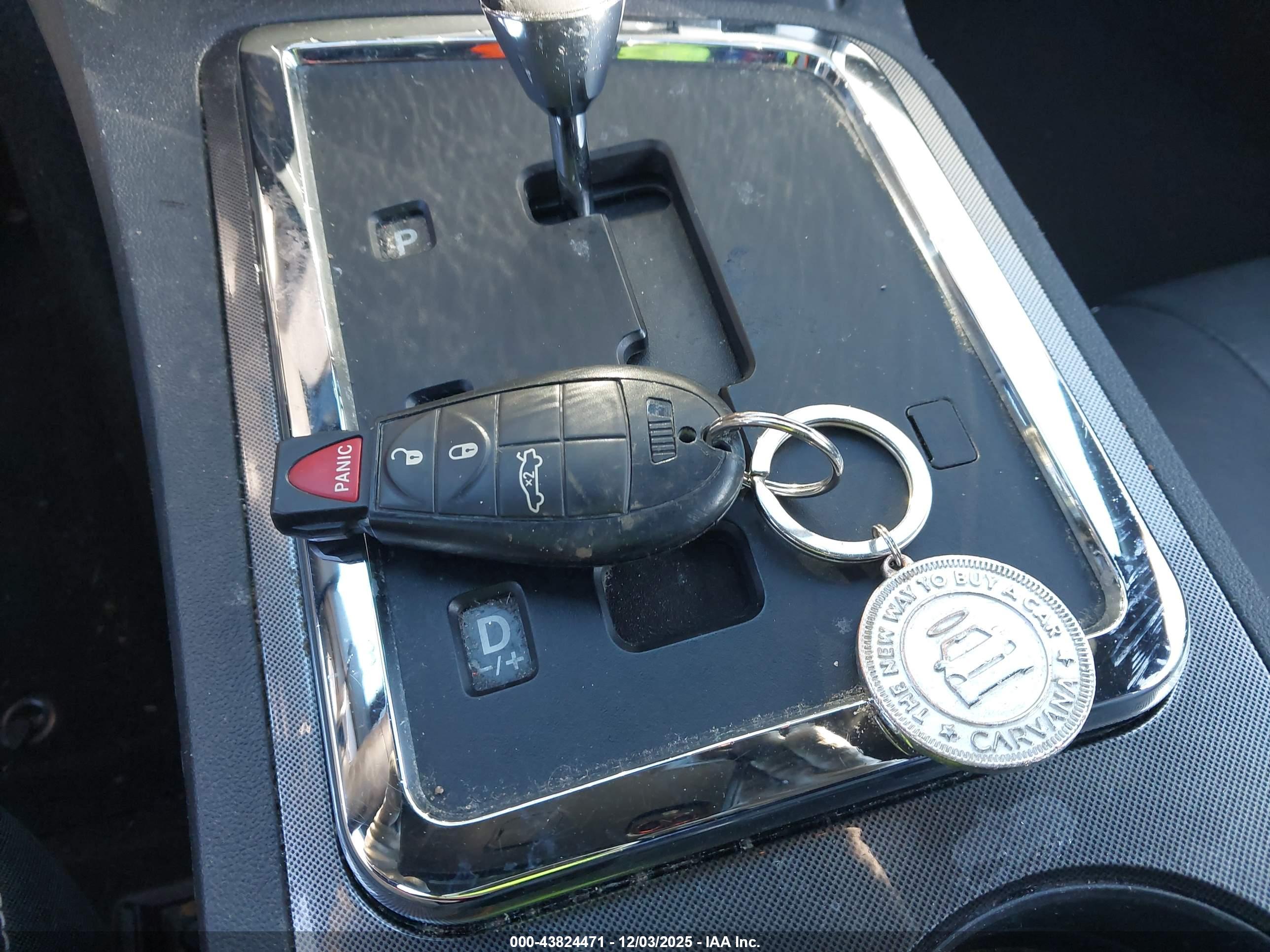 DODGE CHALLENGER image 11