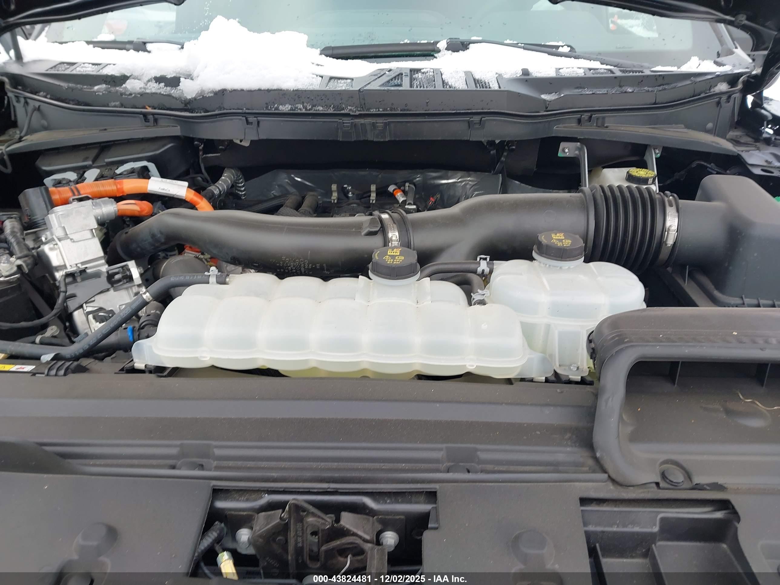 FORD F-150 image 10