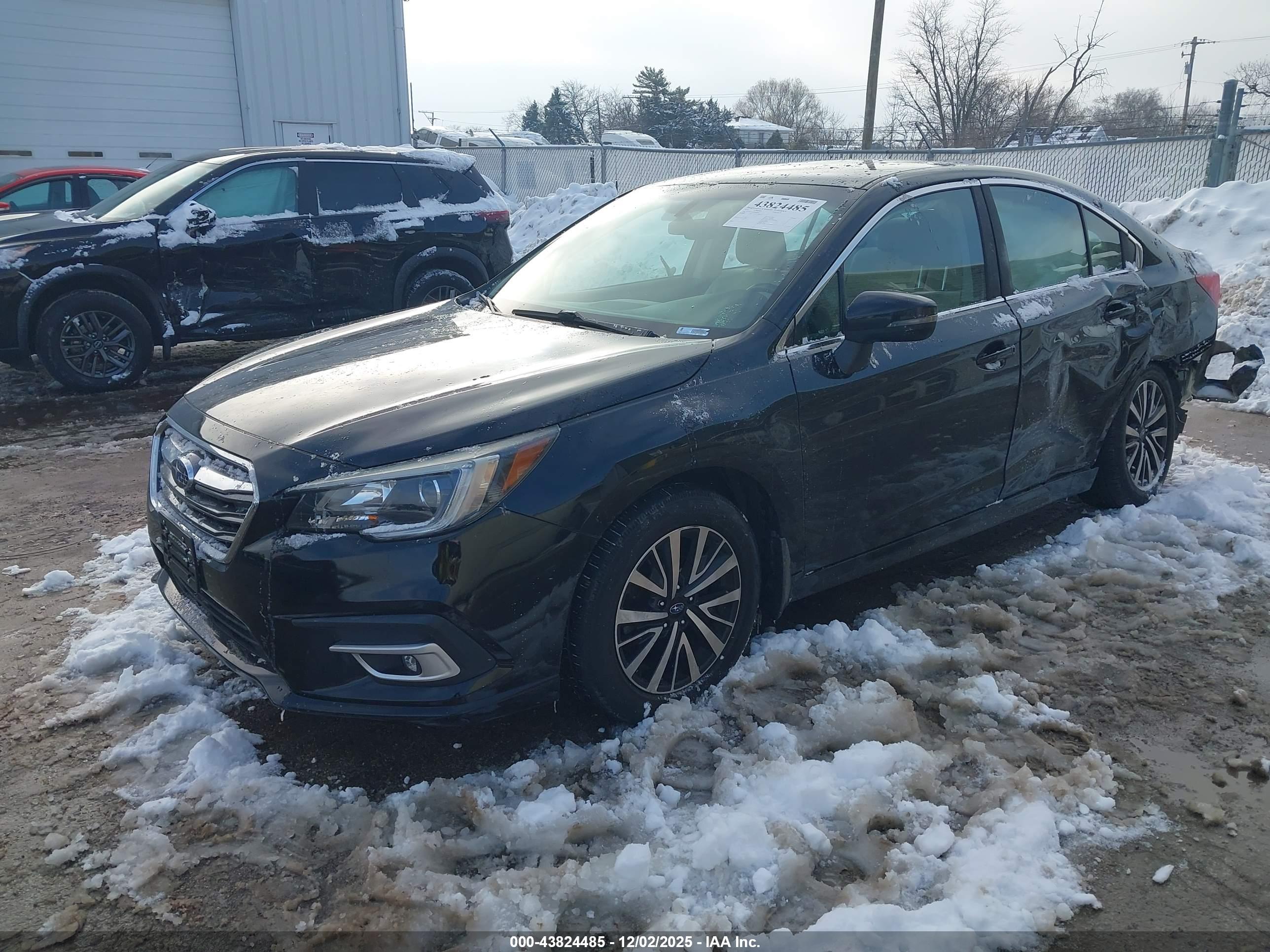 SUBARU LEGACY image 2