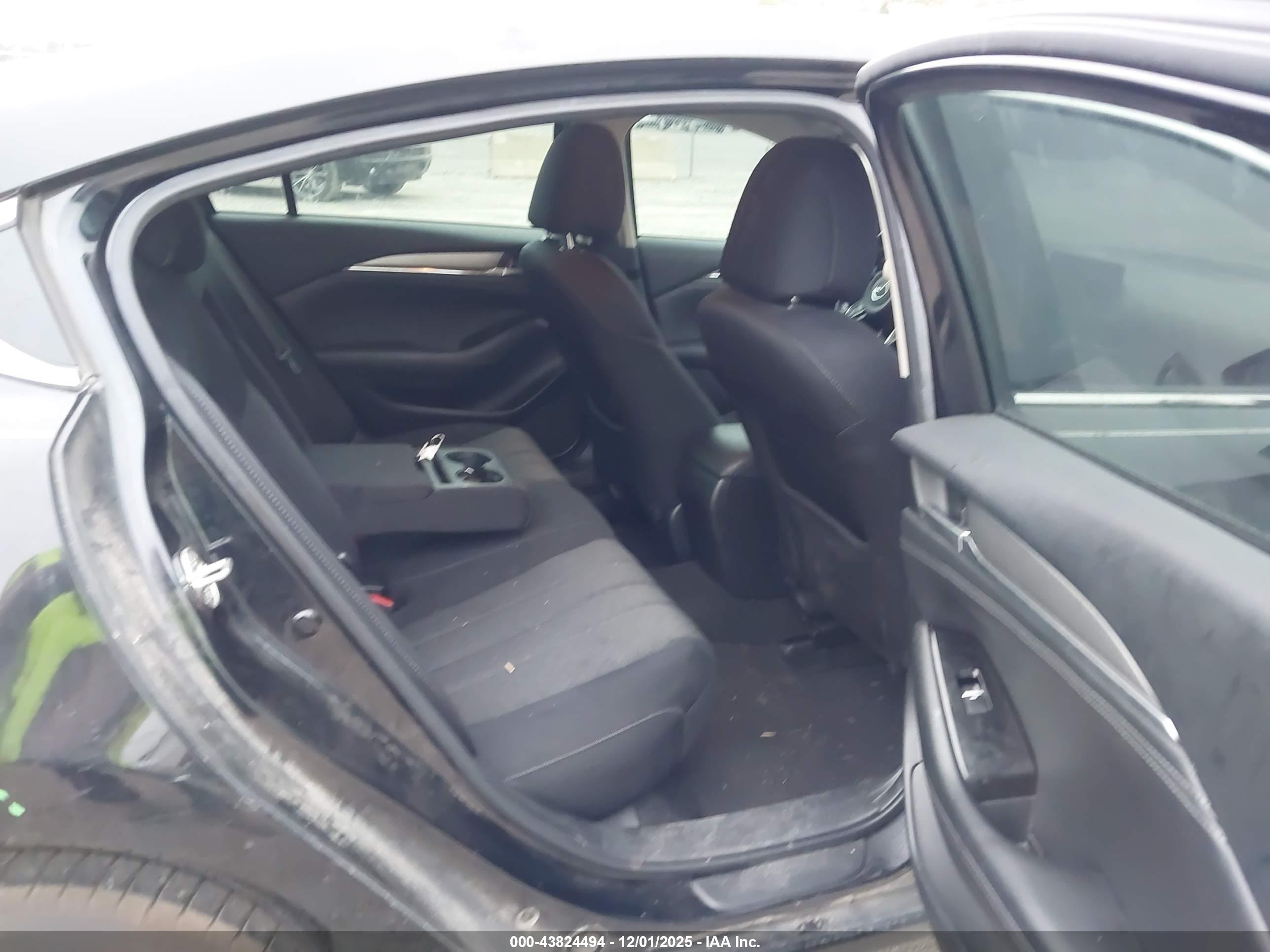 MAZDA MAZDA6 image 8