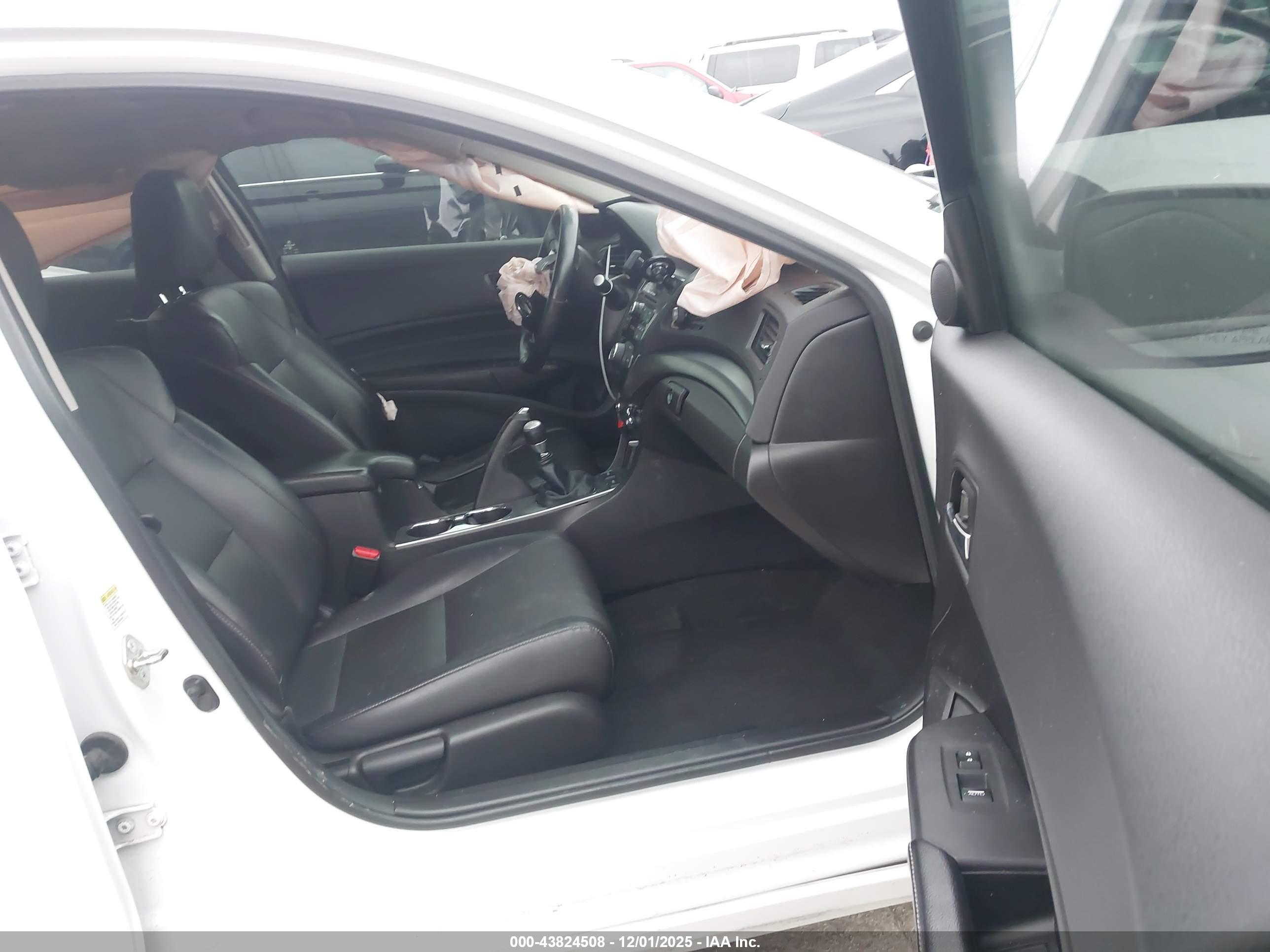 ACURA ILX image 5