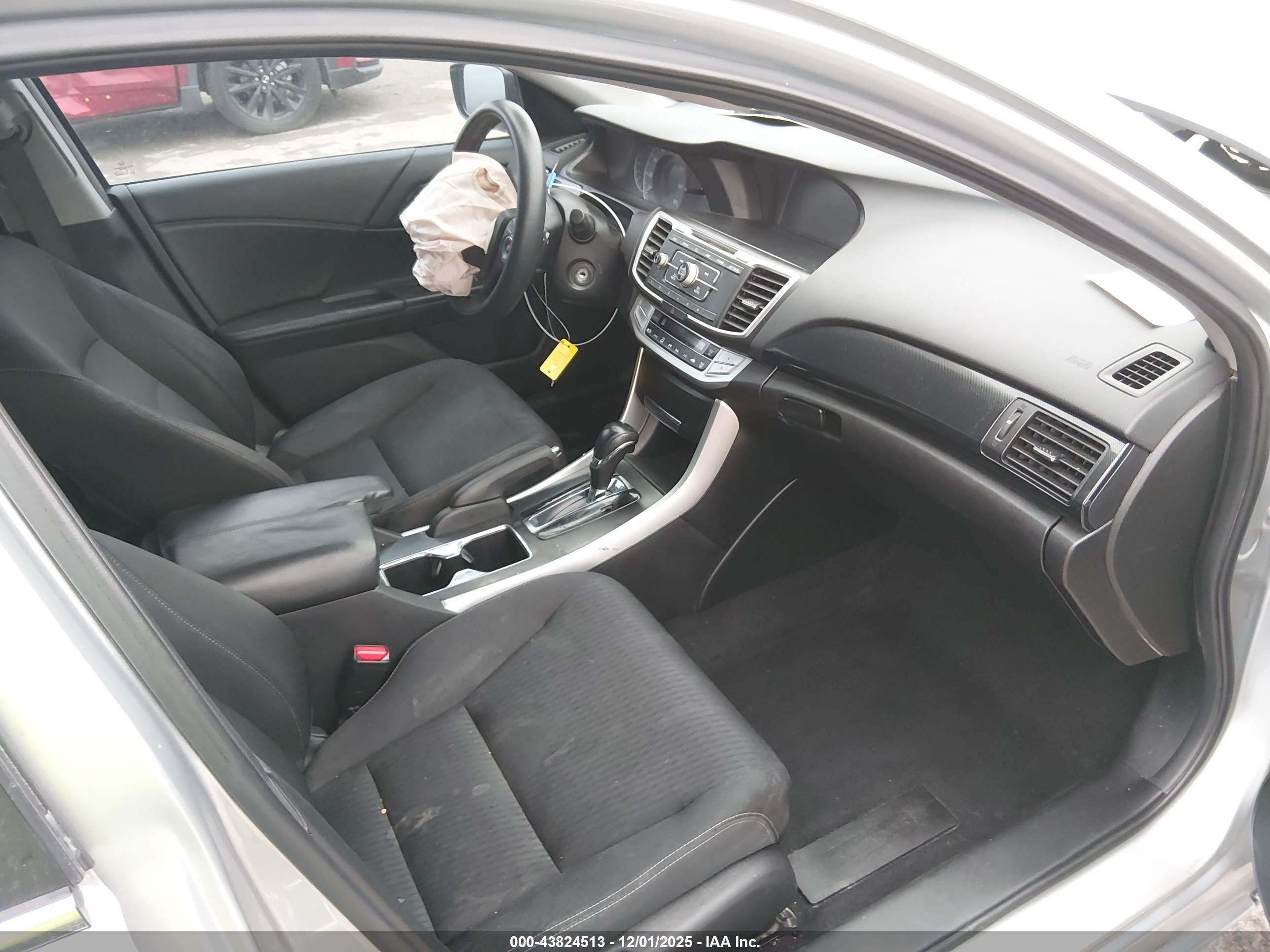 HONDA ACCORD image 5
