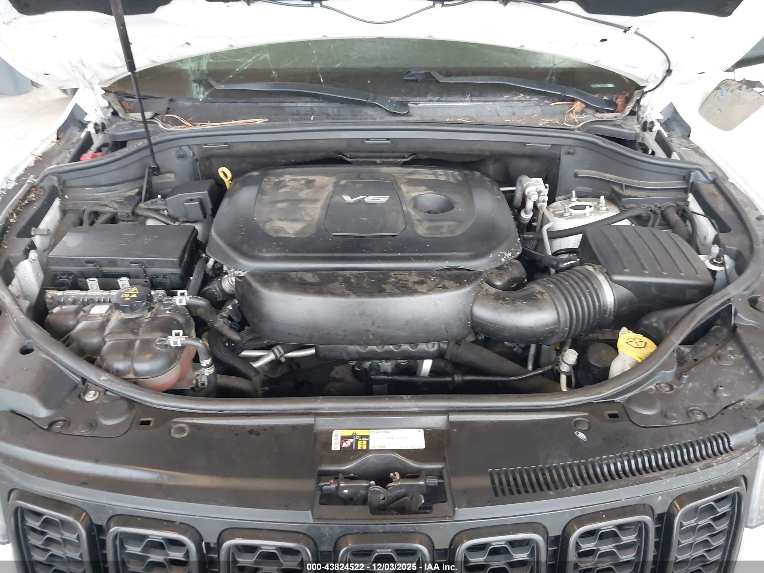 JEEP GRAND image 10
