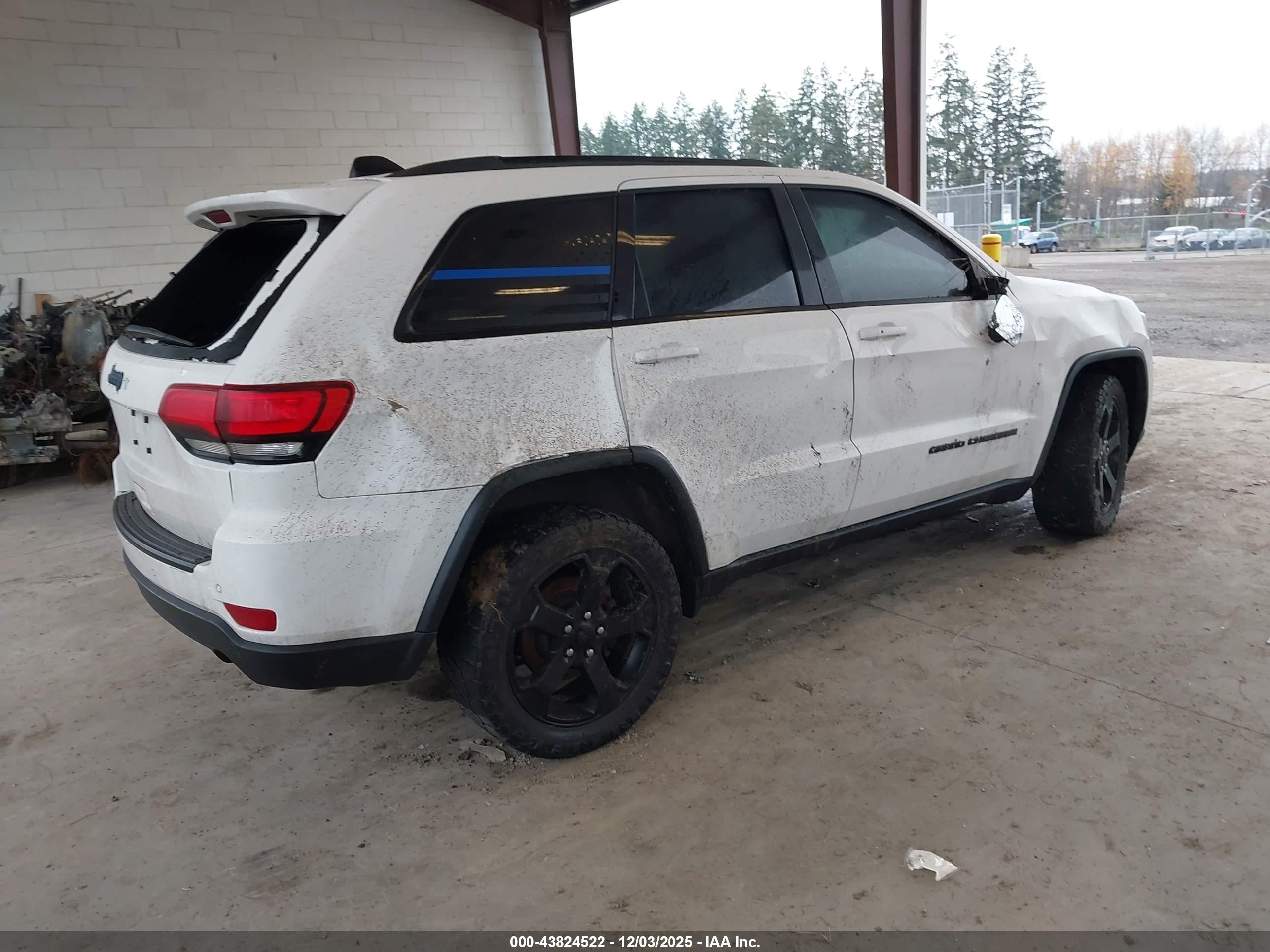 JEEP GRAND image 4