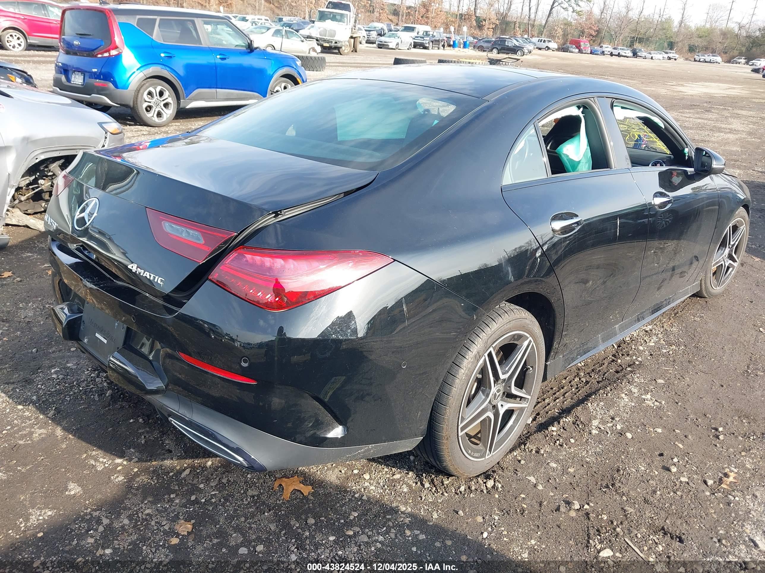 MERCEDES-BENZ CLA image 4