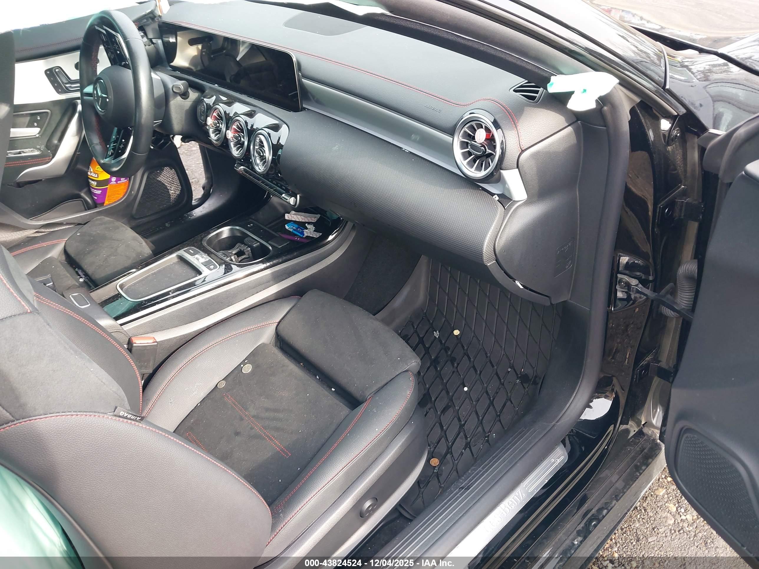 MERCEDES-BENZ CLA image 5