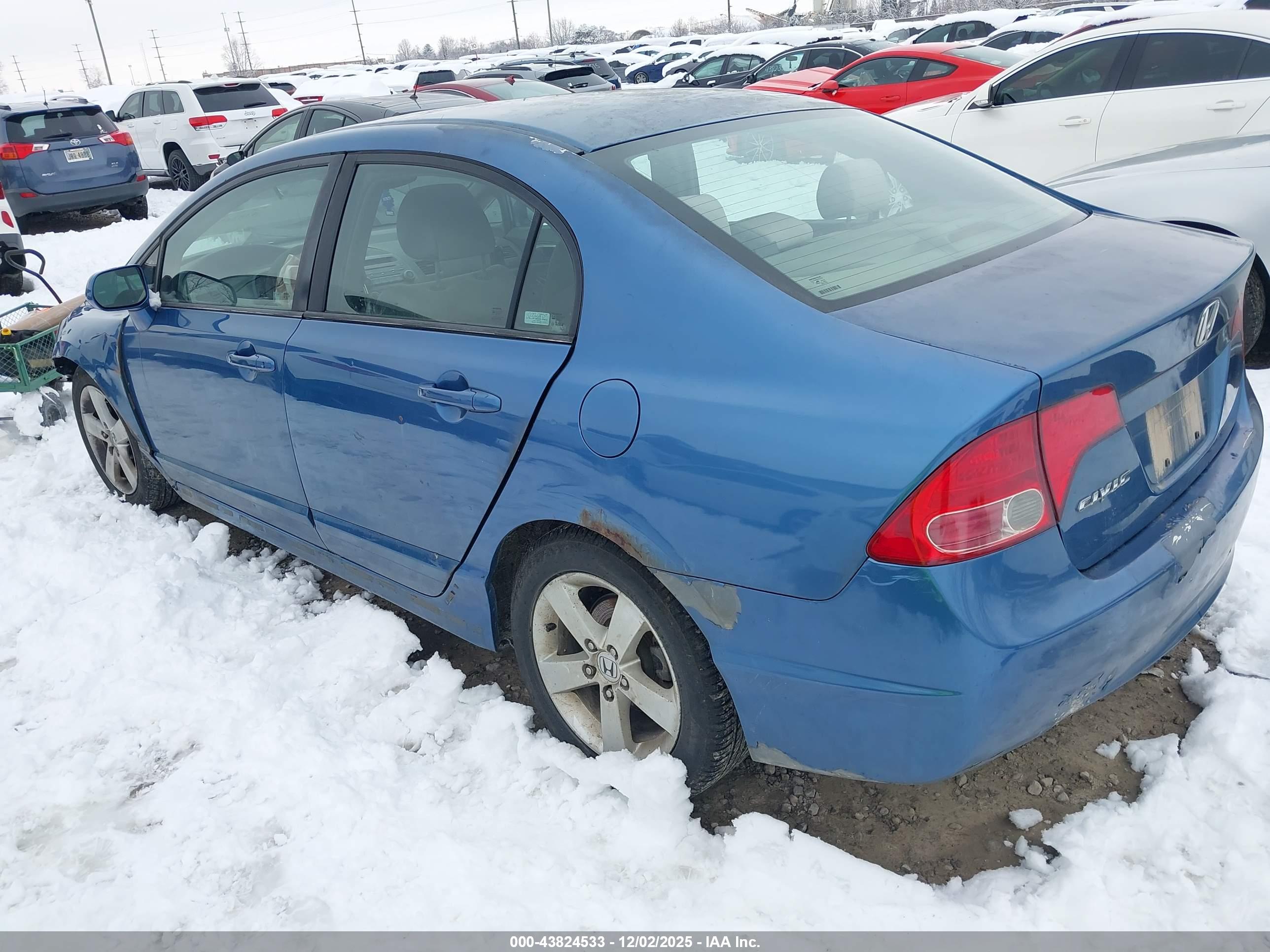 HONDA CIVIC image 3