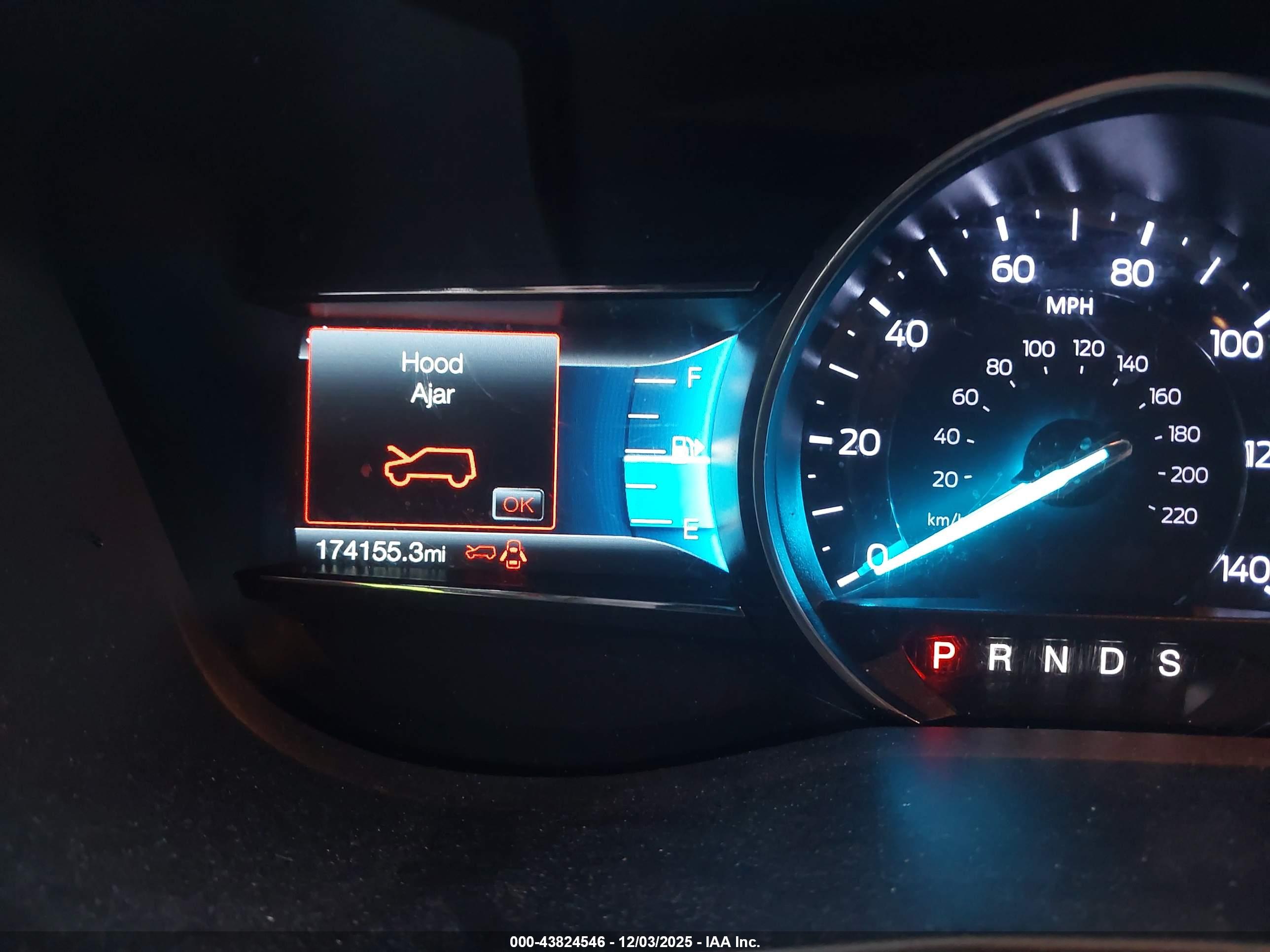 FORD EXPLORER image 7