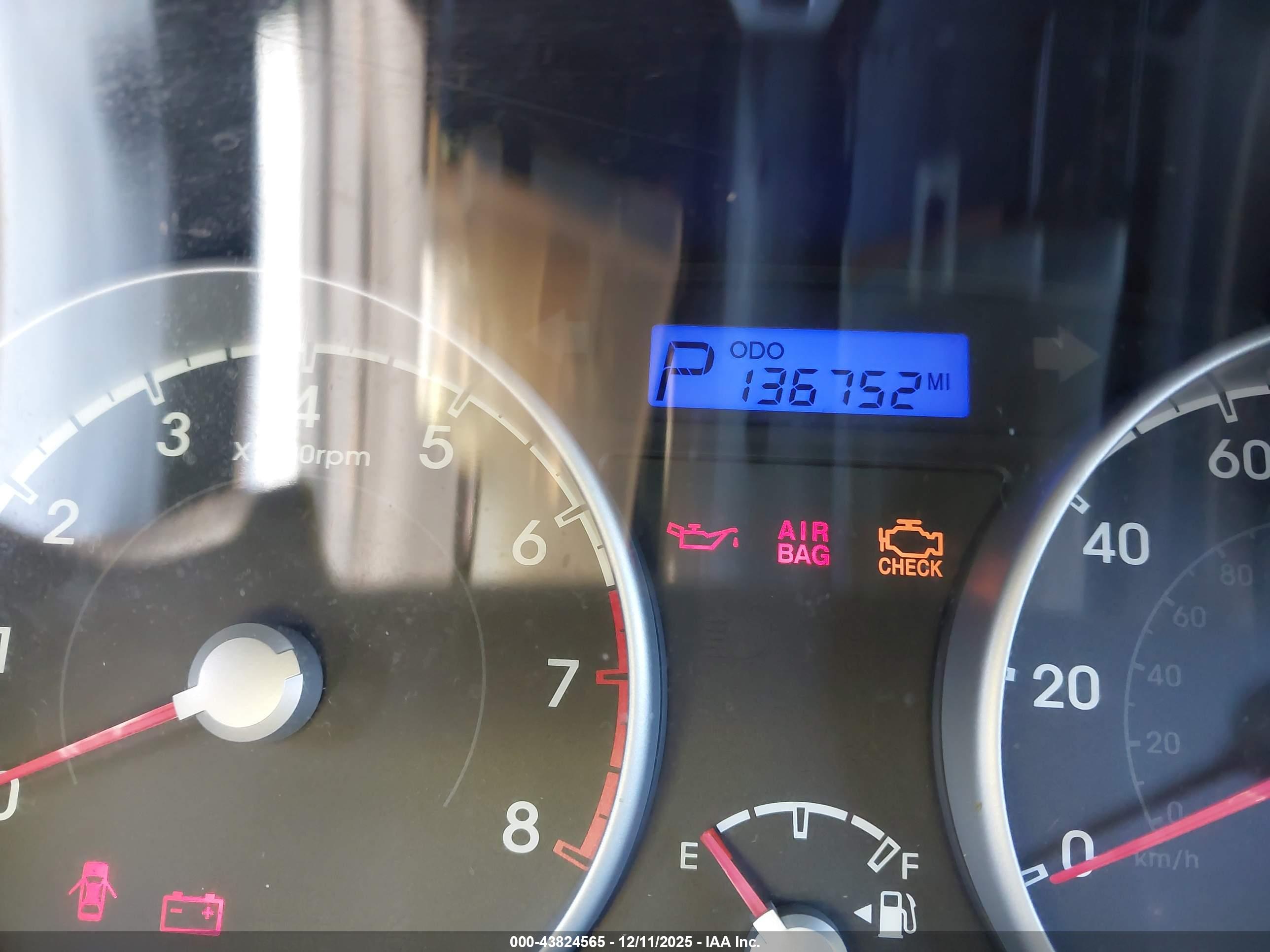 HYUNDAI ACCENT image 7