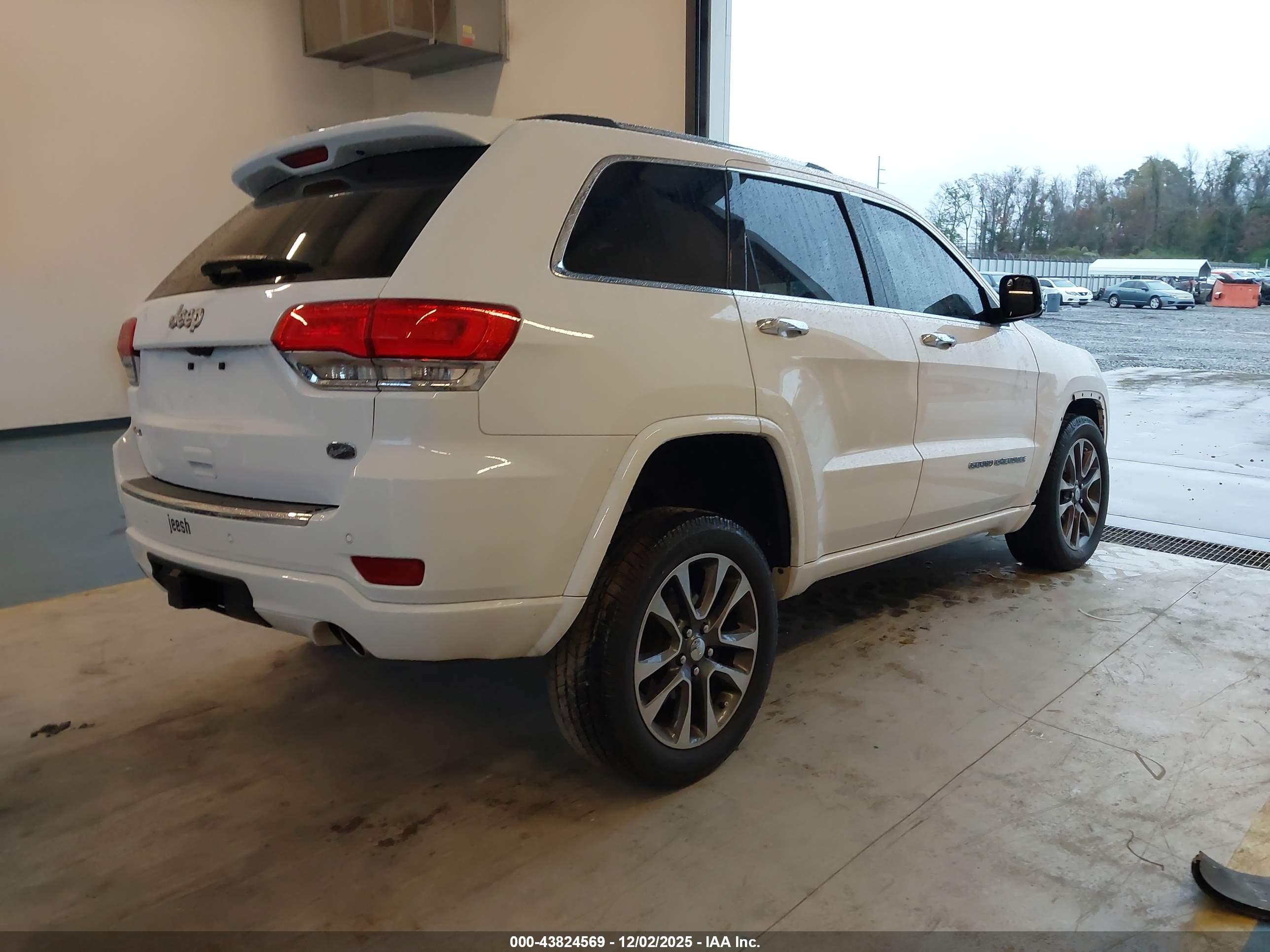 JEEP GRAND image 4