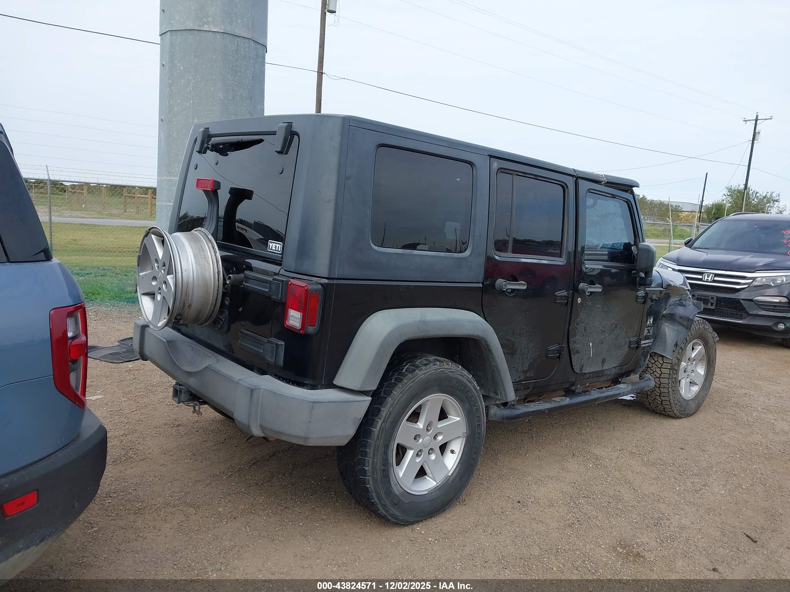 JEEP WRANGLER image 4