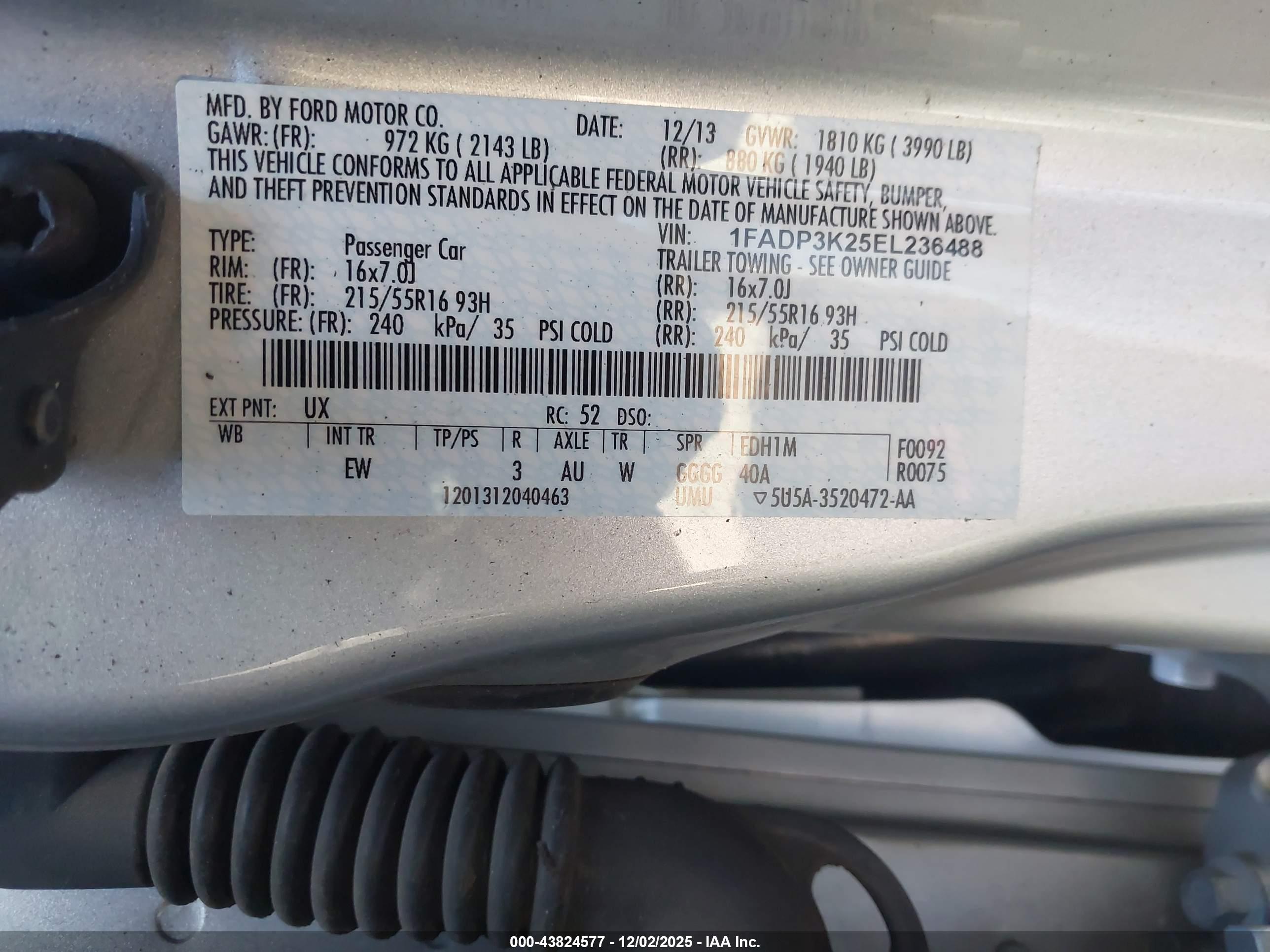 FORD FOCUS image 9