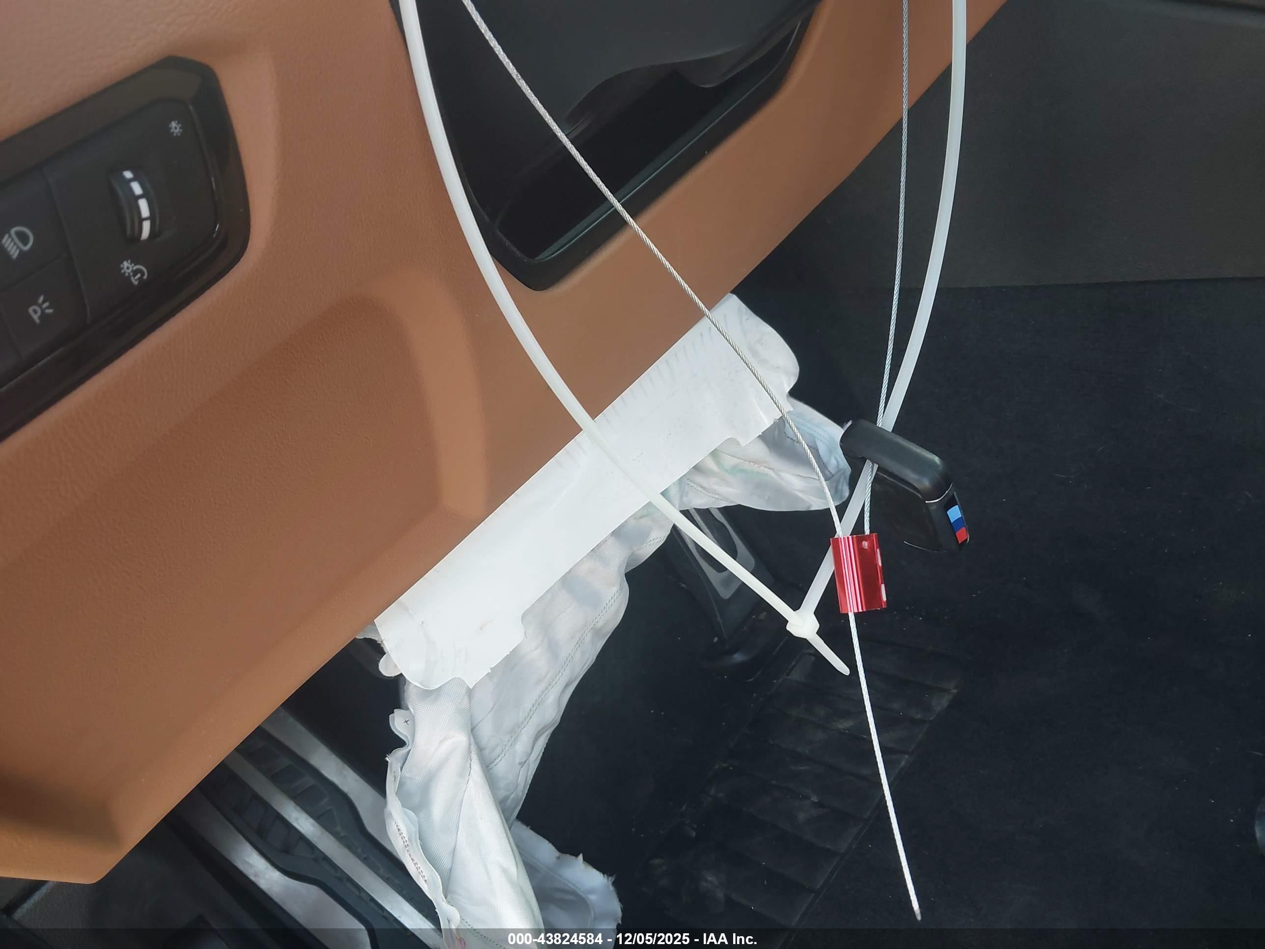 BMW M340I image 11