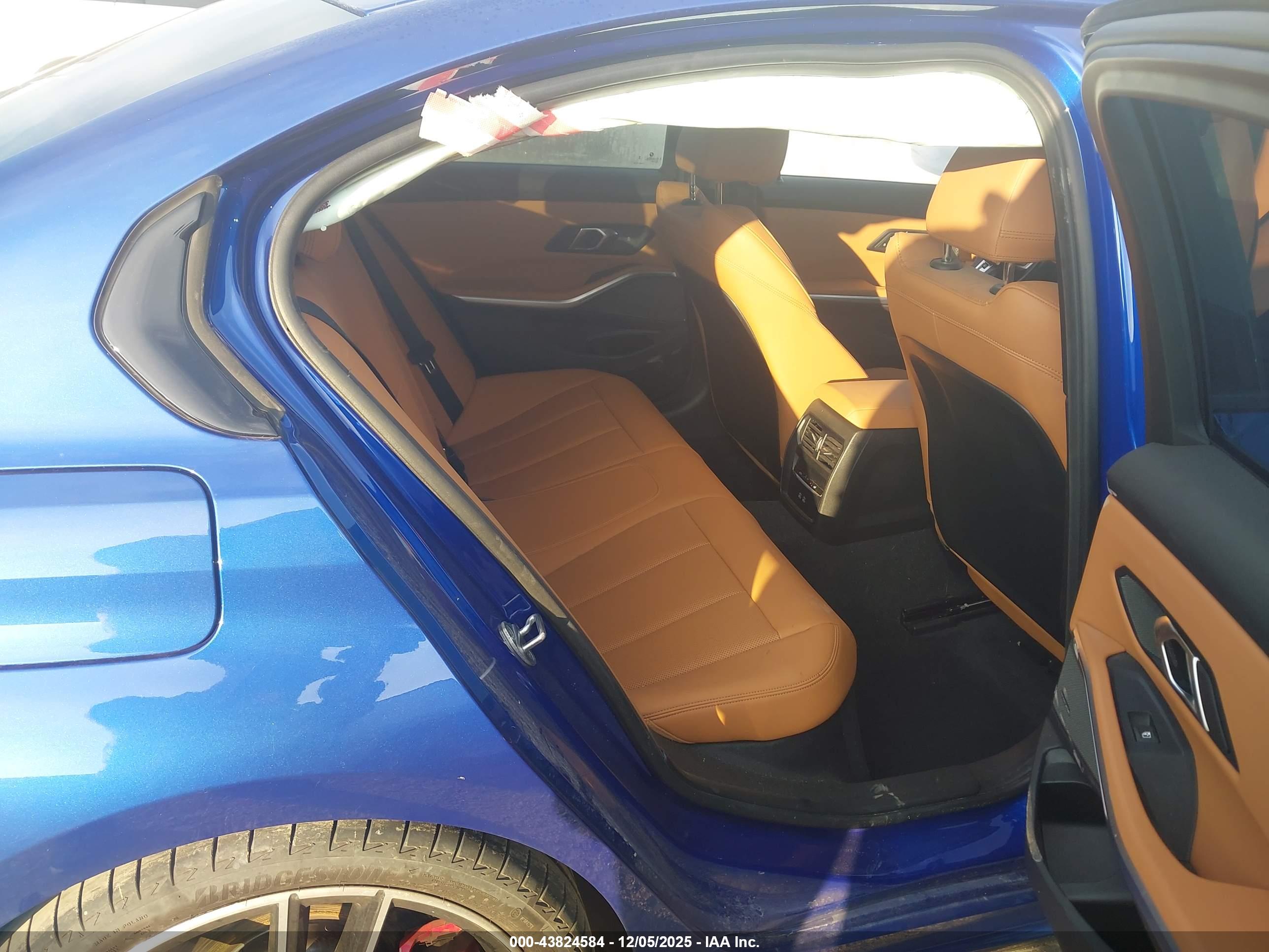 BMW M340I image 8