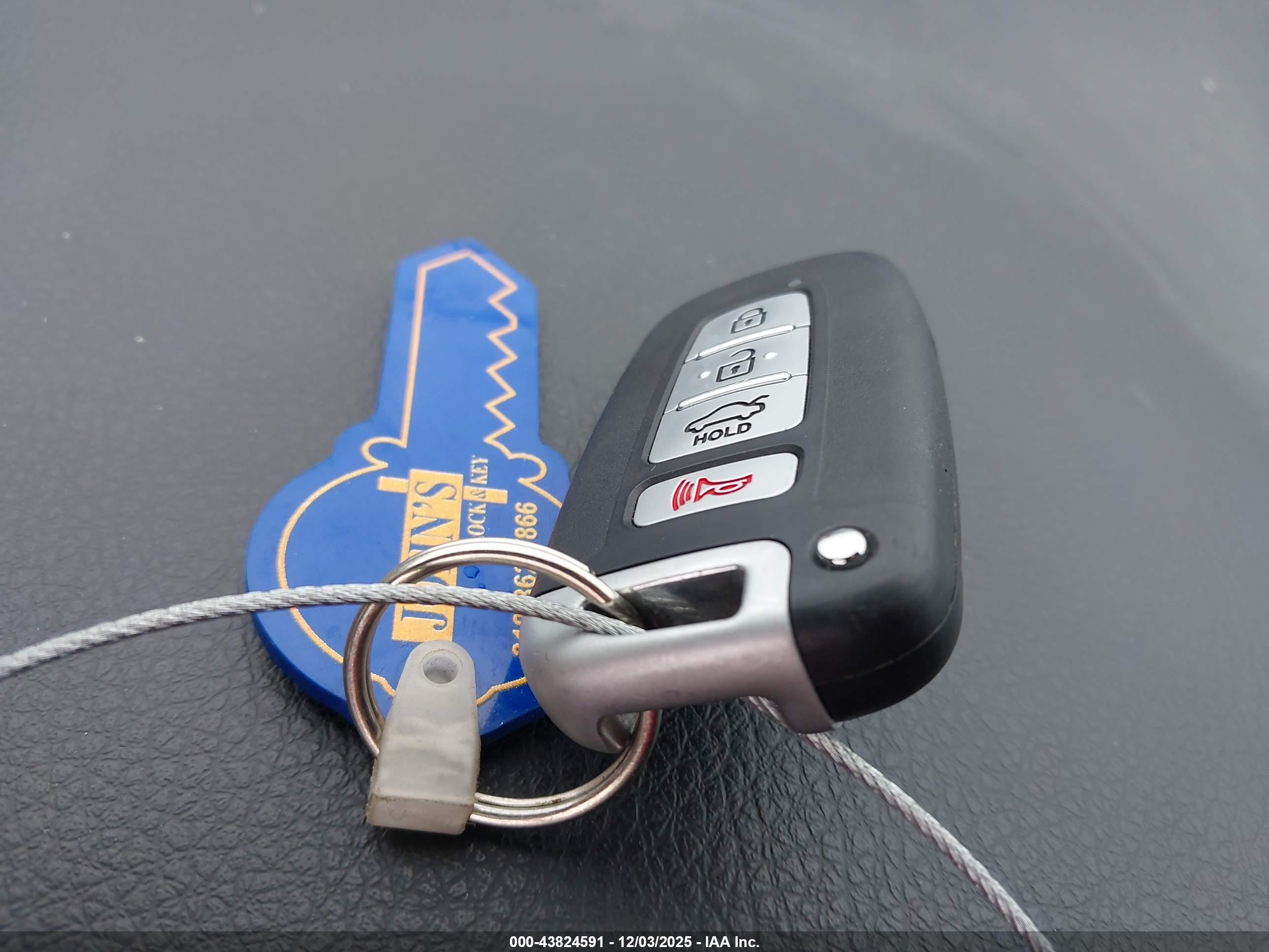 KIA SORENTO image 11