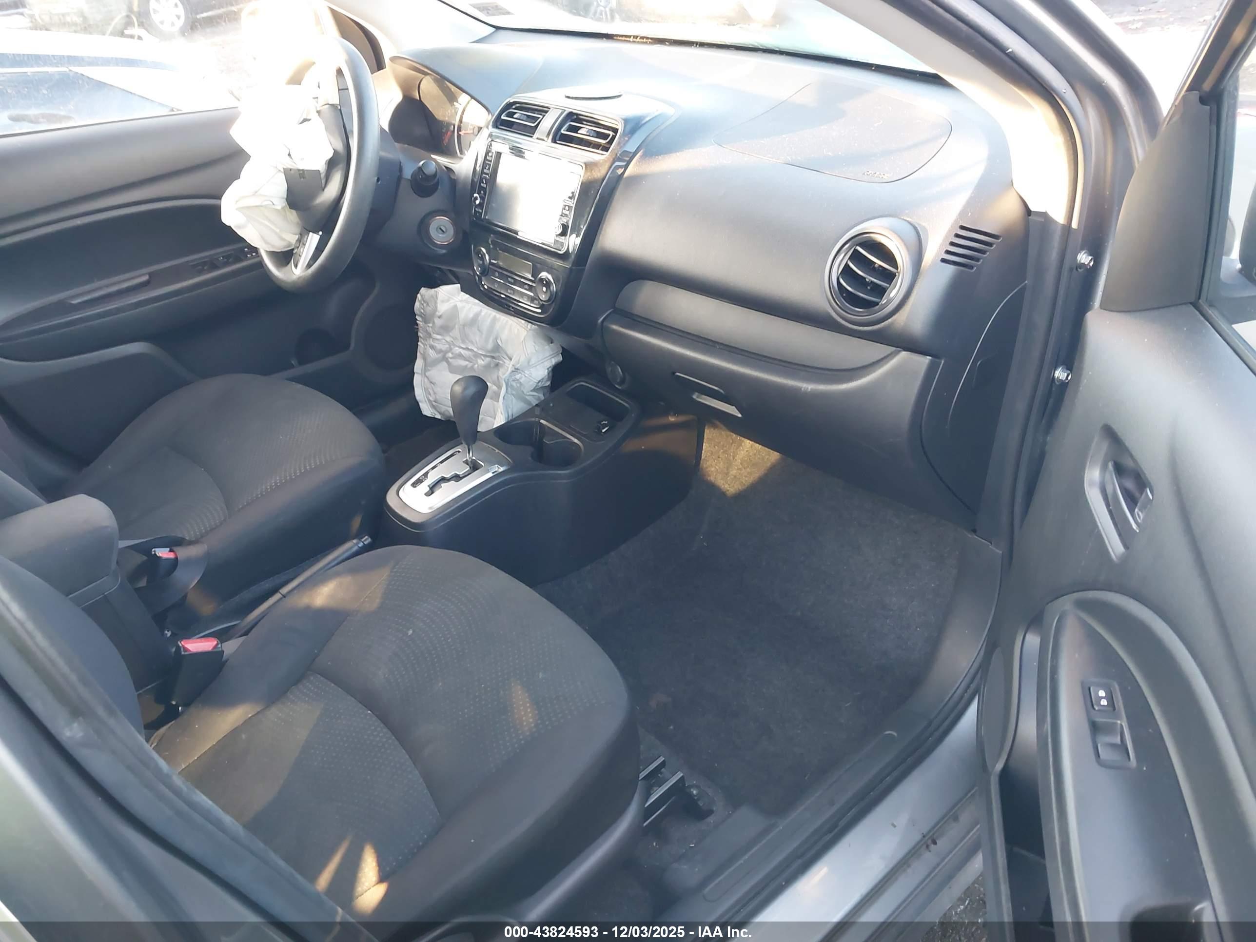 MITSUBISHI MIRAGE image 5