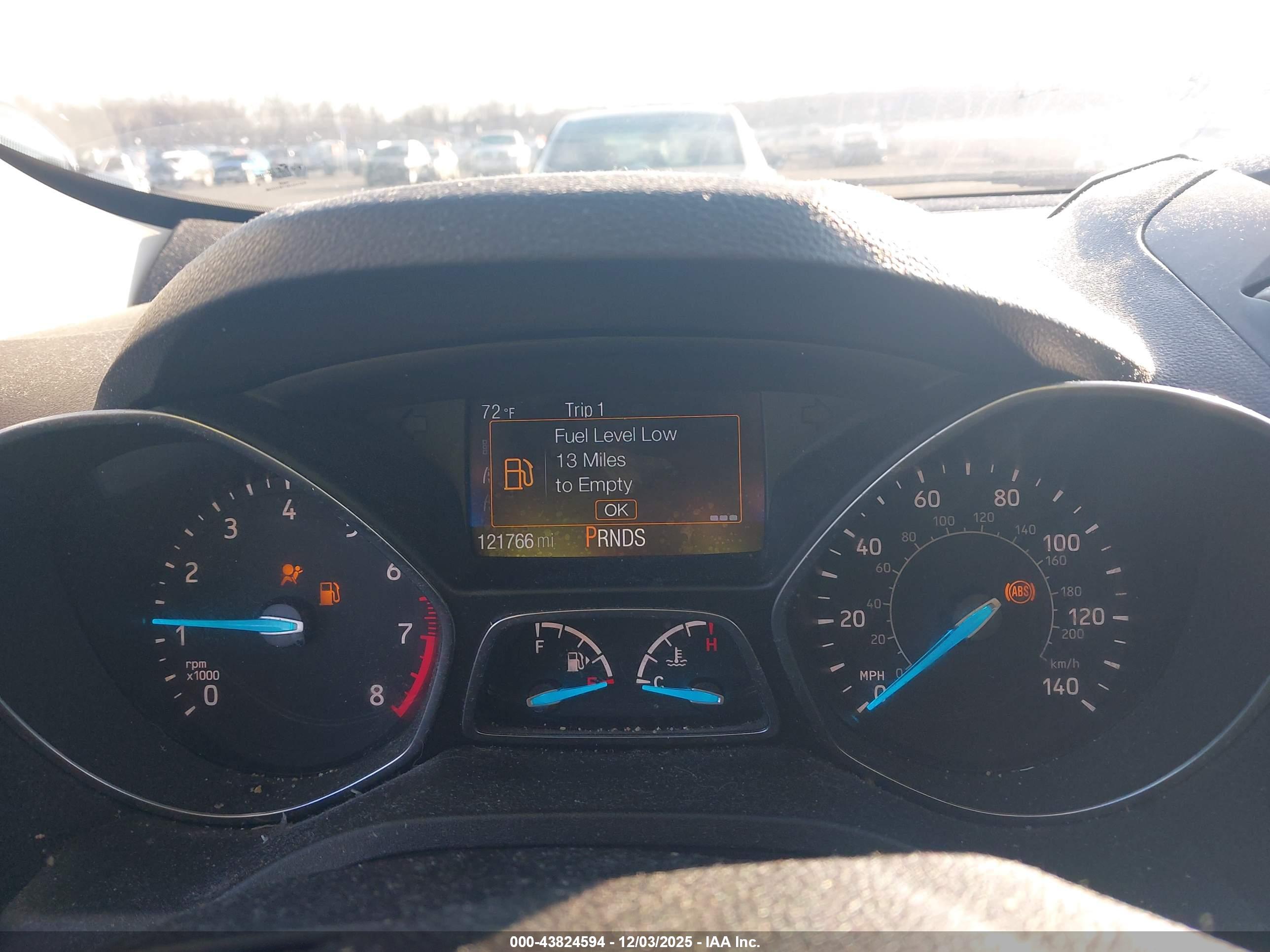 FORD ESCAPE image 7