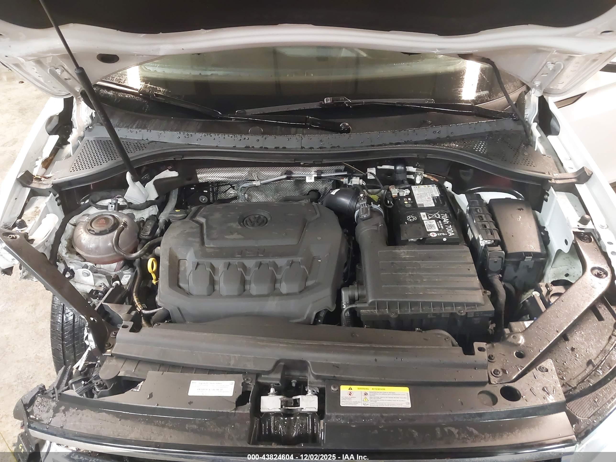 VOLKSWAGEN TIGUAN image 10