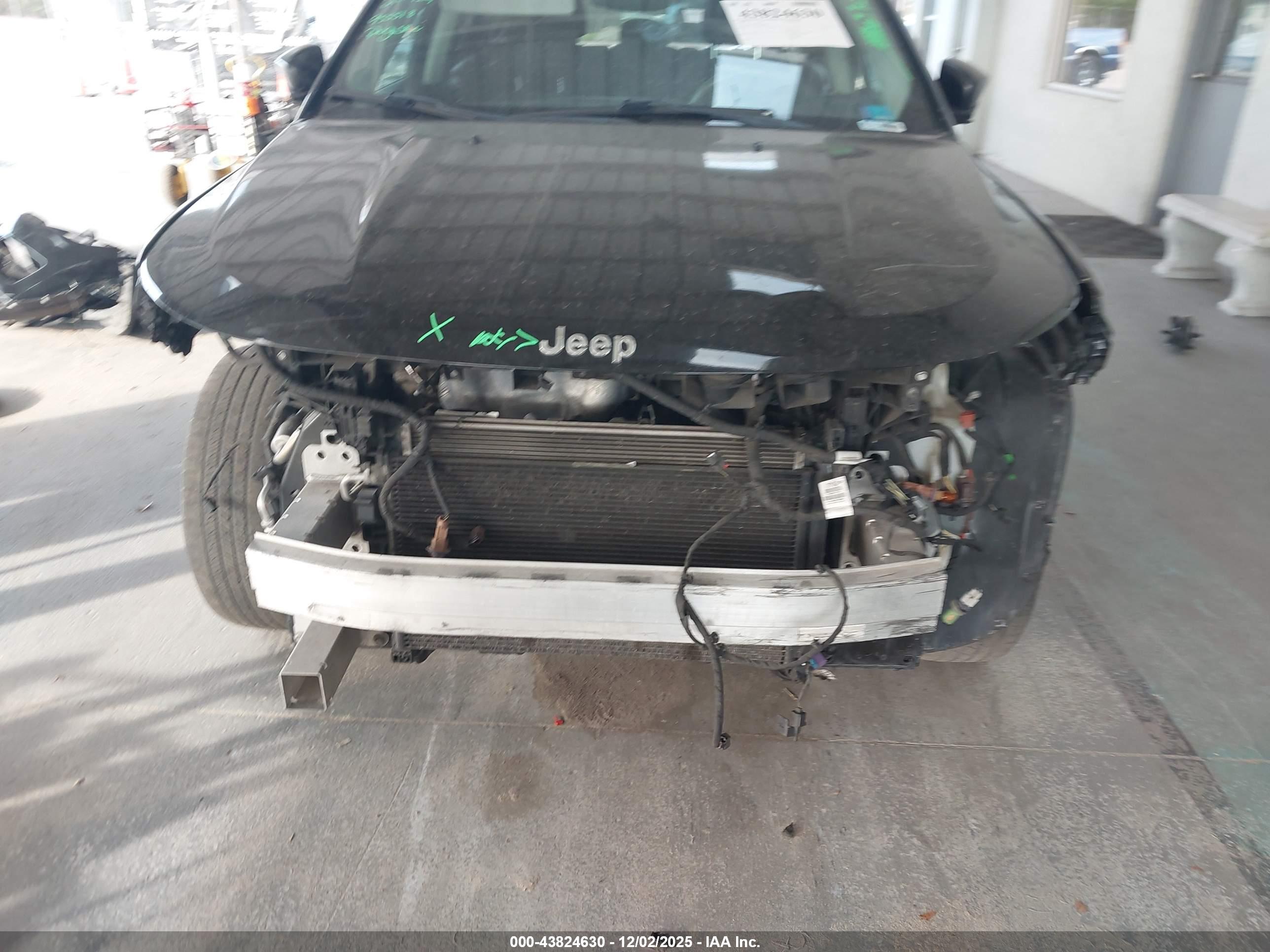 JEEP COMPASS image 6