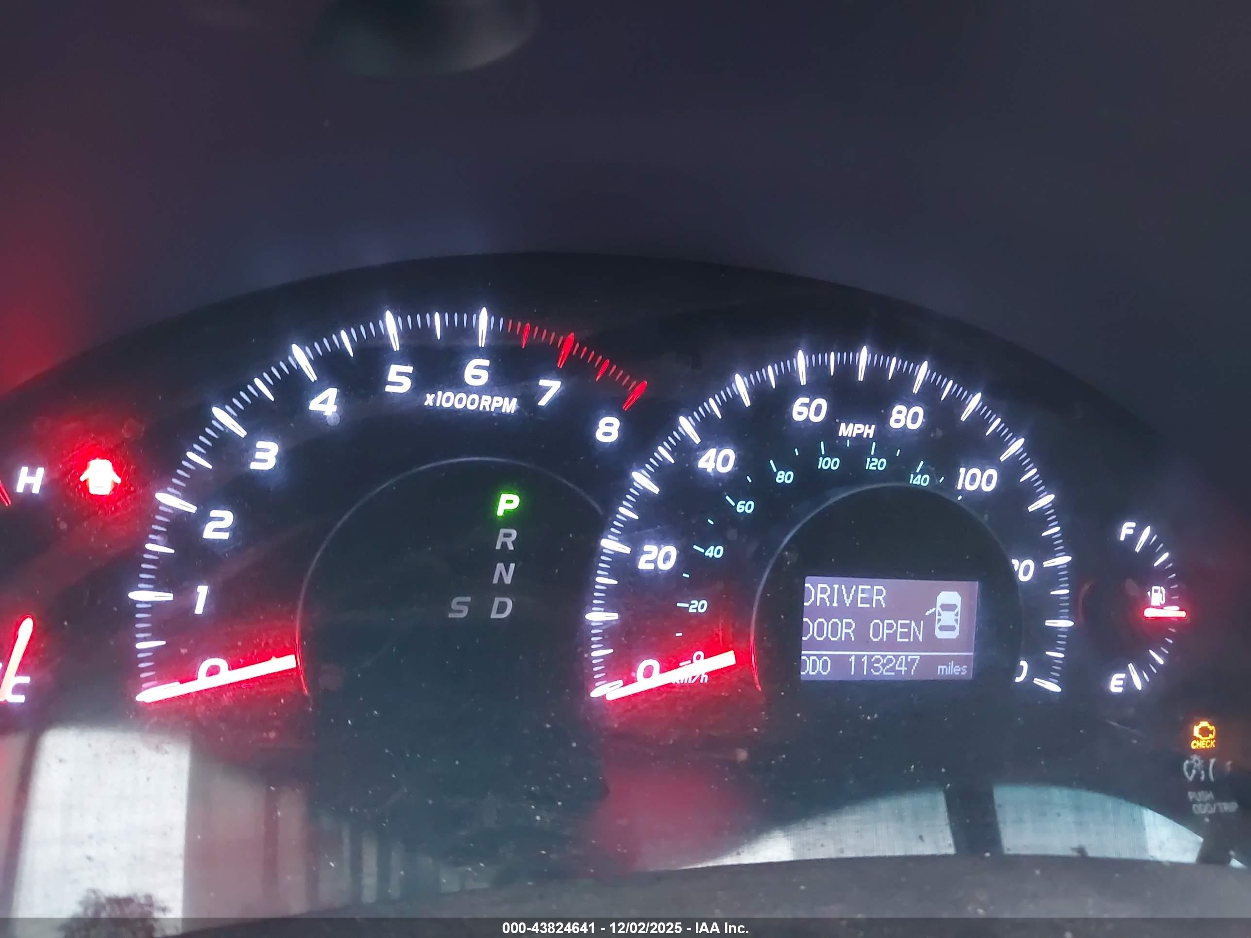 TOYOTA CAMRY image 7