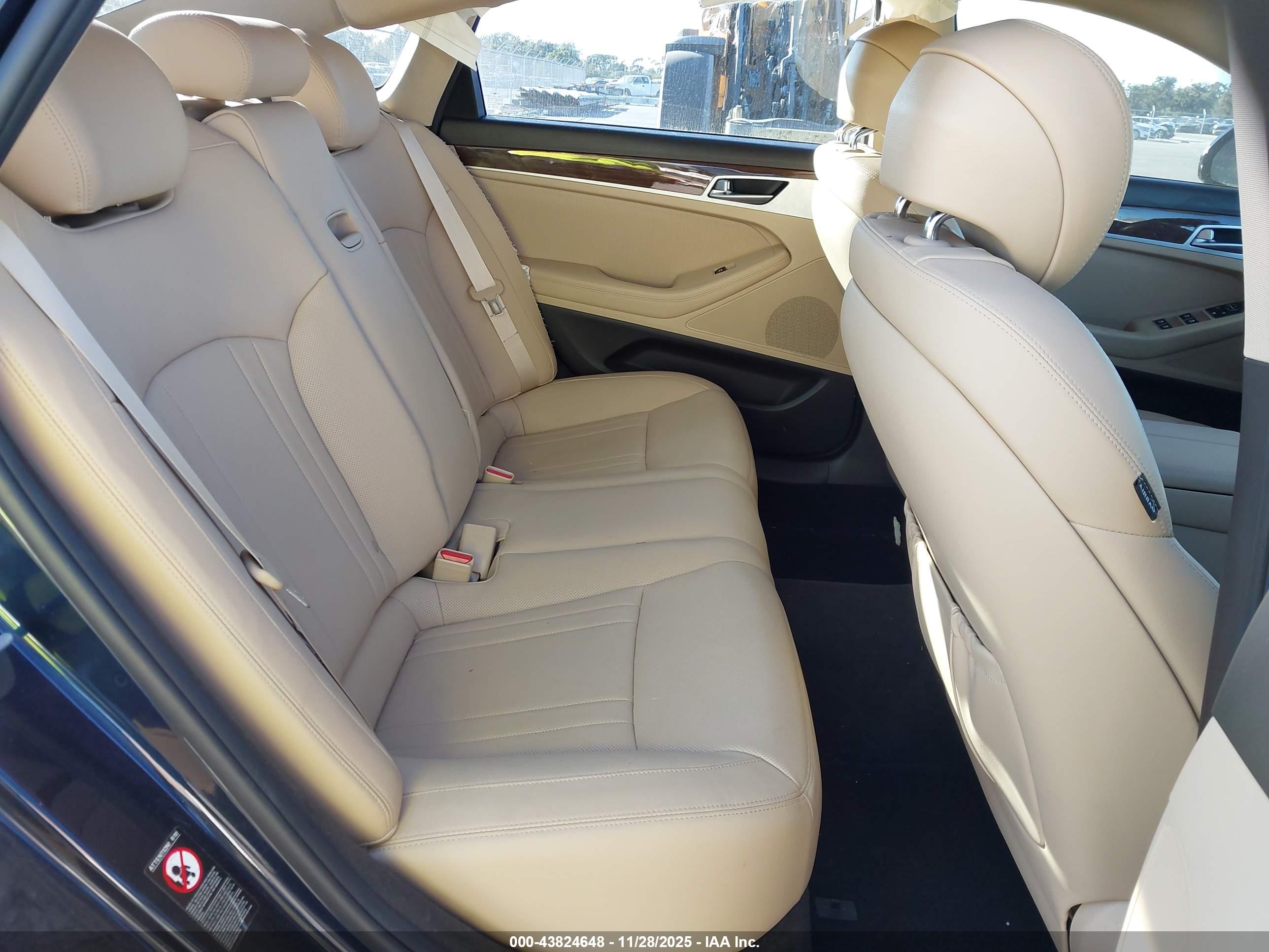 GENESIS G80 image 8