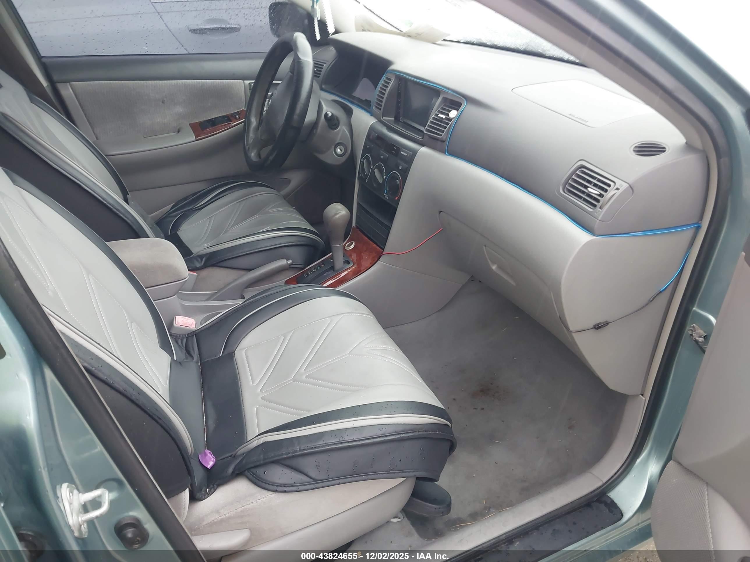 TOYOTA COROLLA image 5