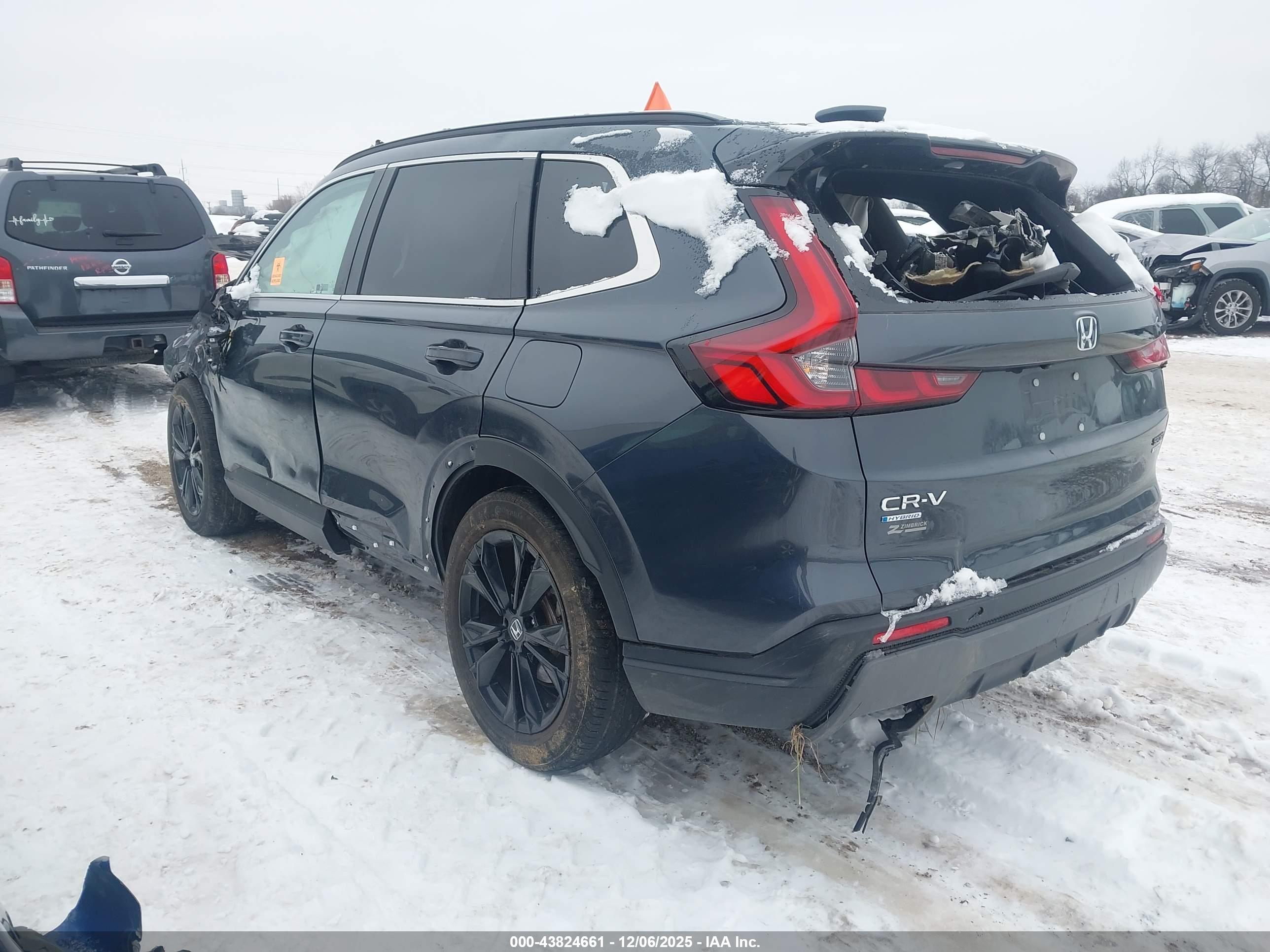 HONDA CR-V image 3