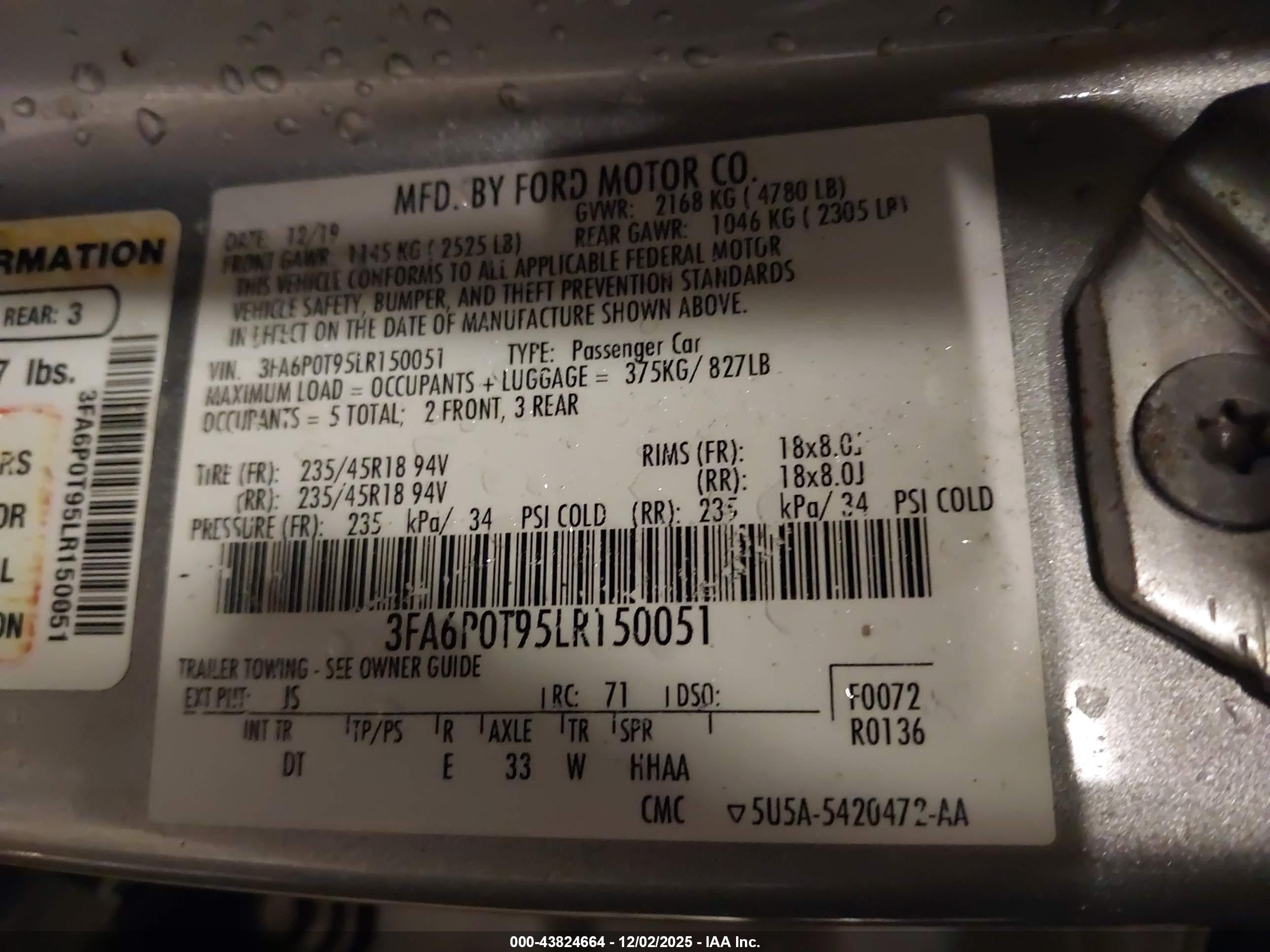 FORD FUSION image 9