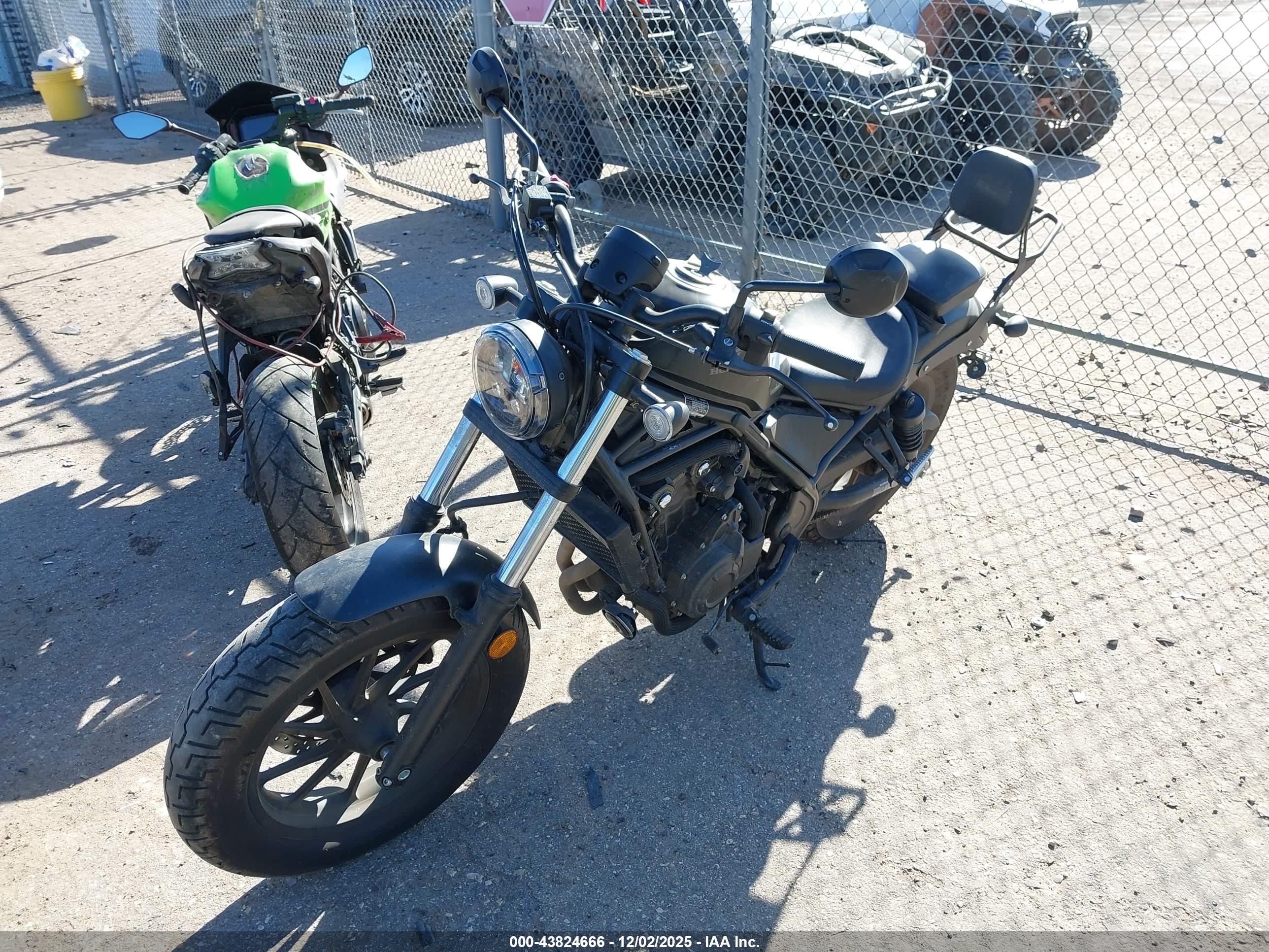 HONDA CMX500 image 2