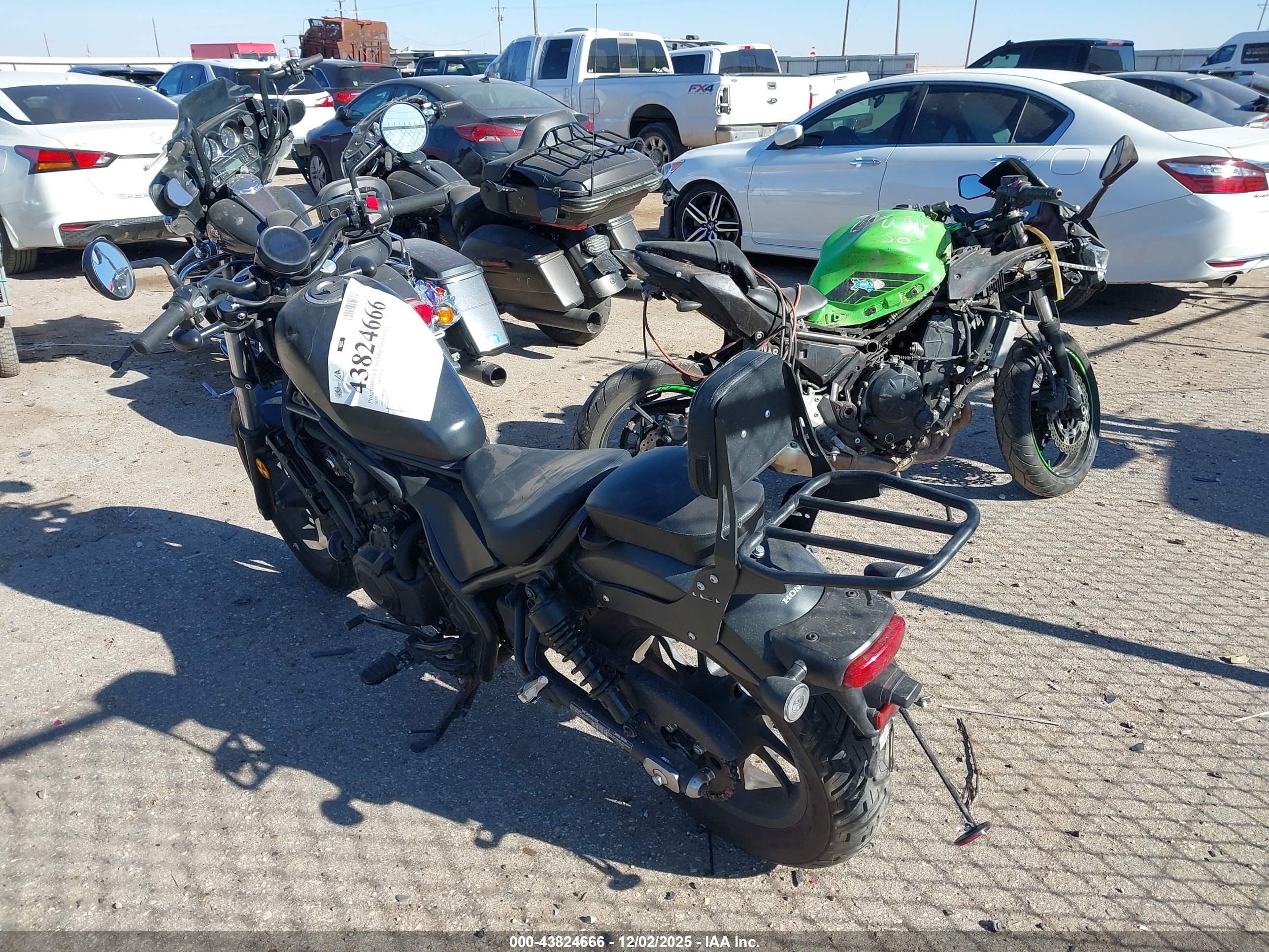 HONDA CMX500 image 3