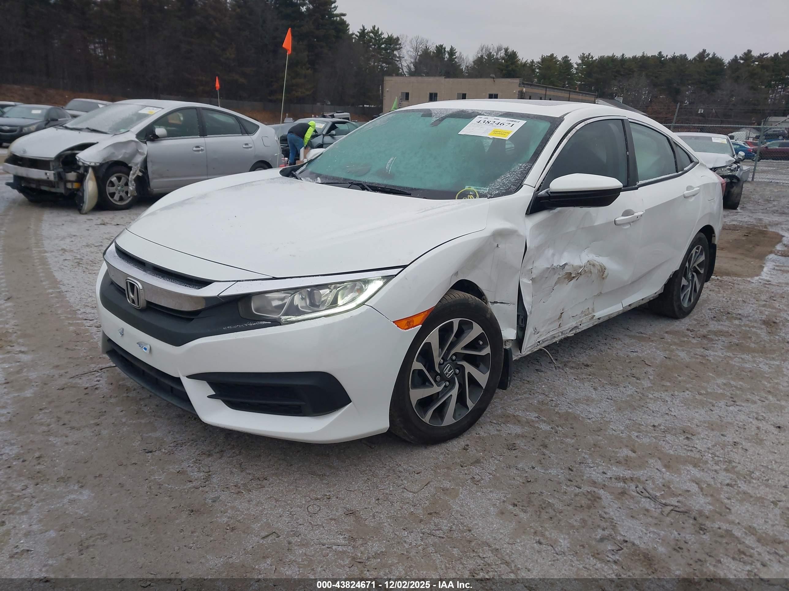 HONDA CIVIC image 2