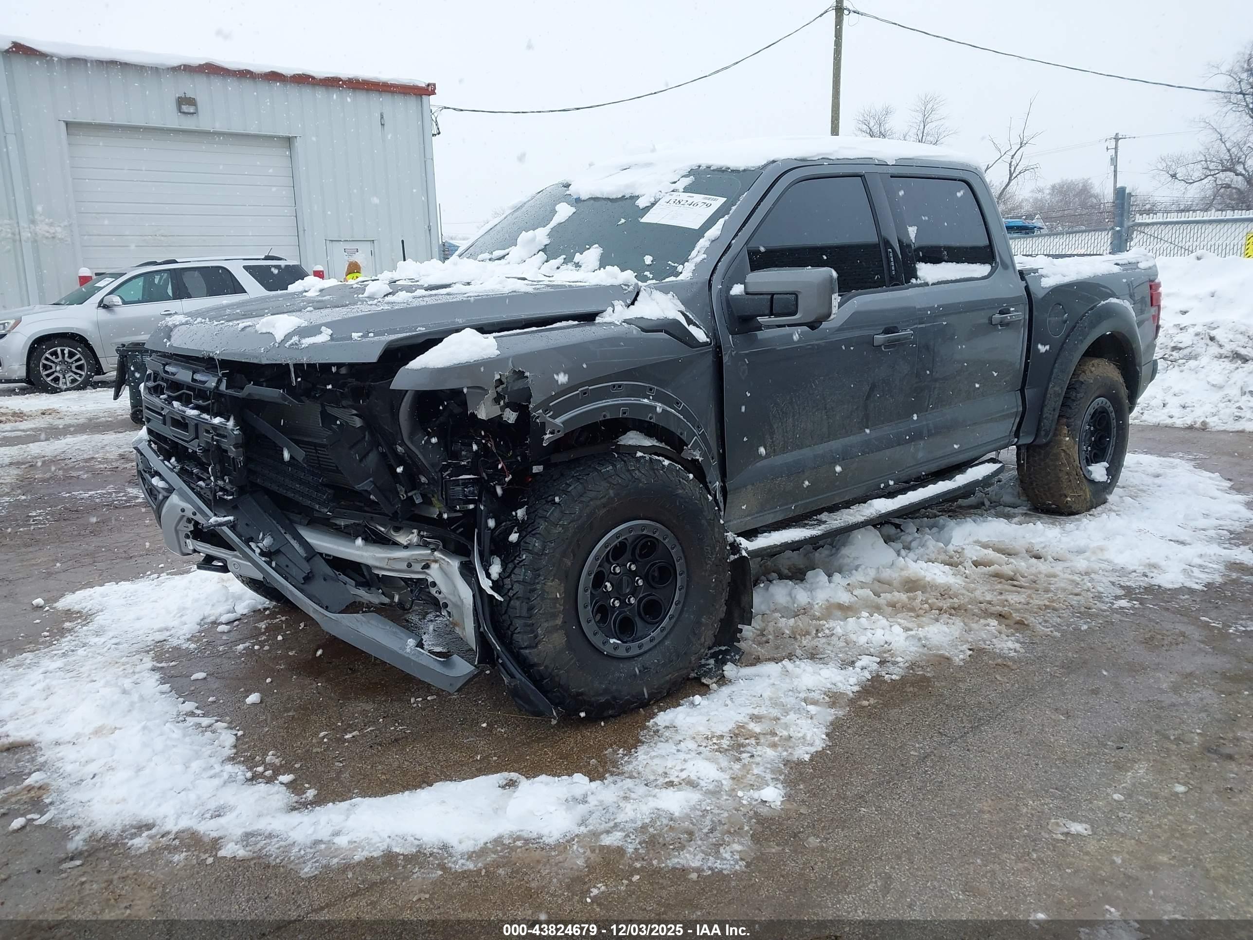 FORD F-150 image 2