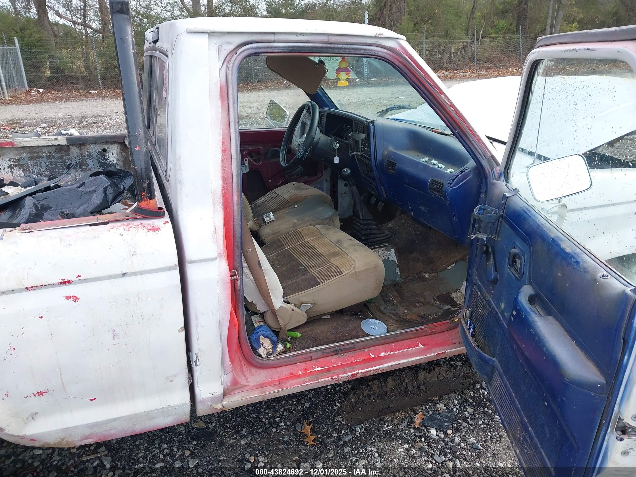 FORD RANGER image 5