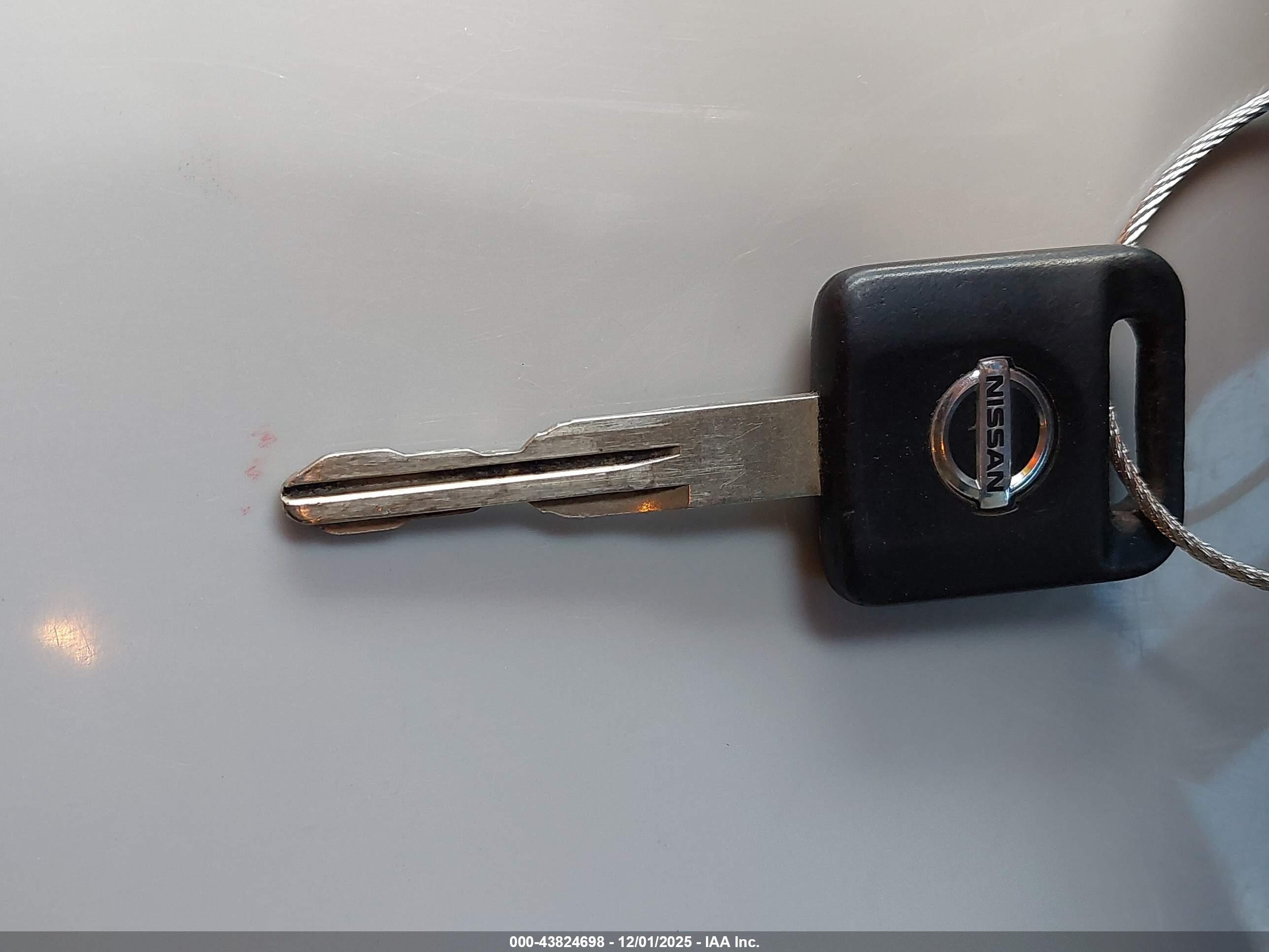 NISSAN FRONTIER image 11
