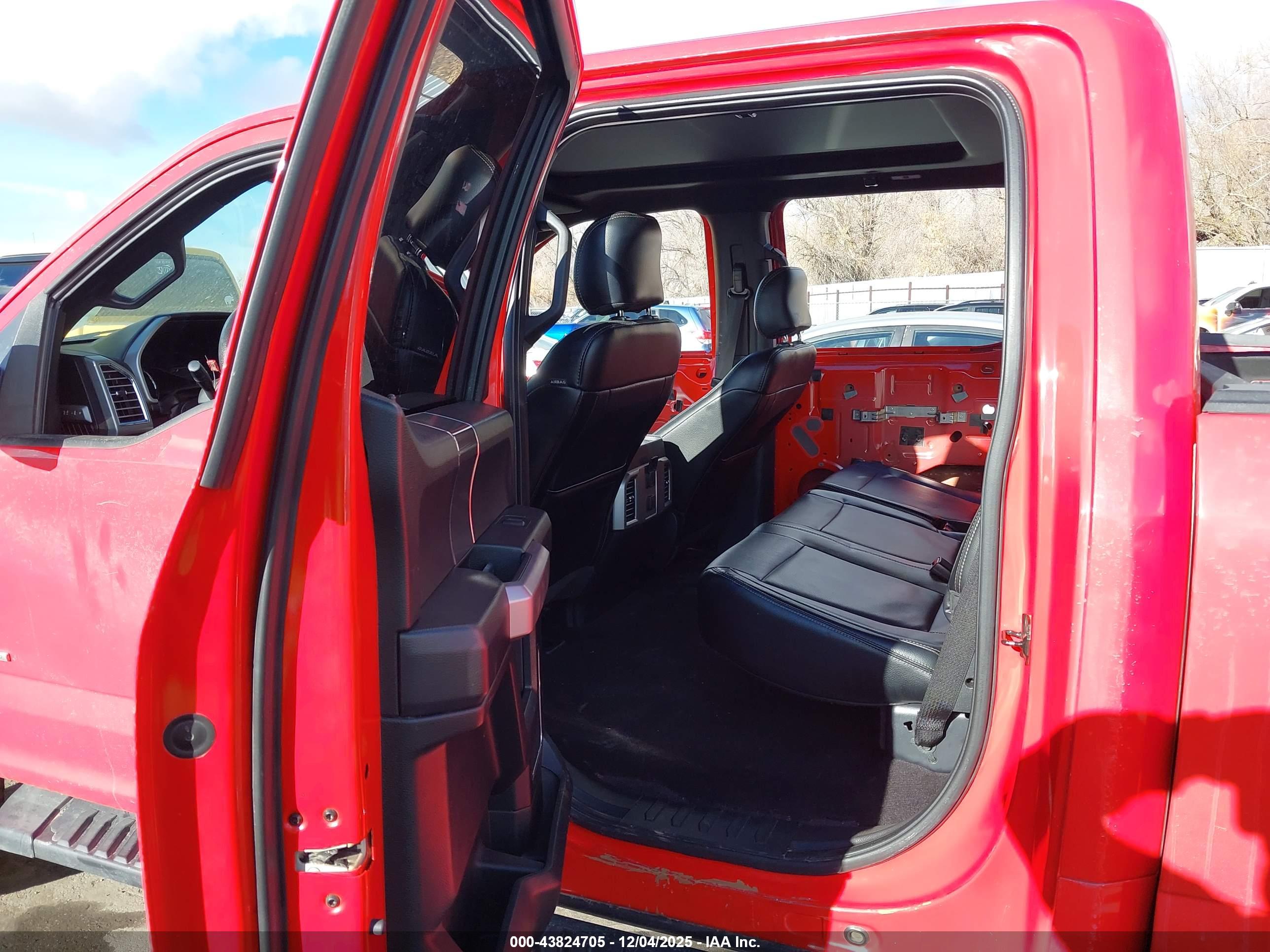 FORD F-150 image 8