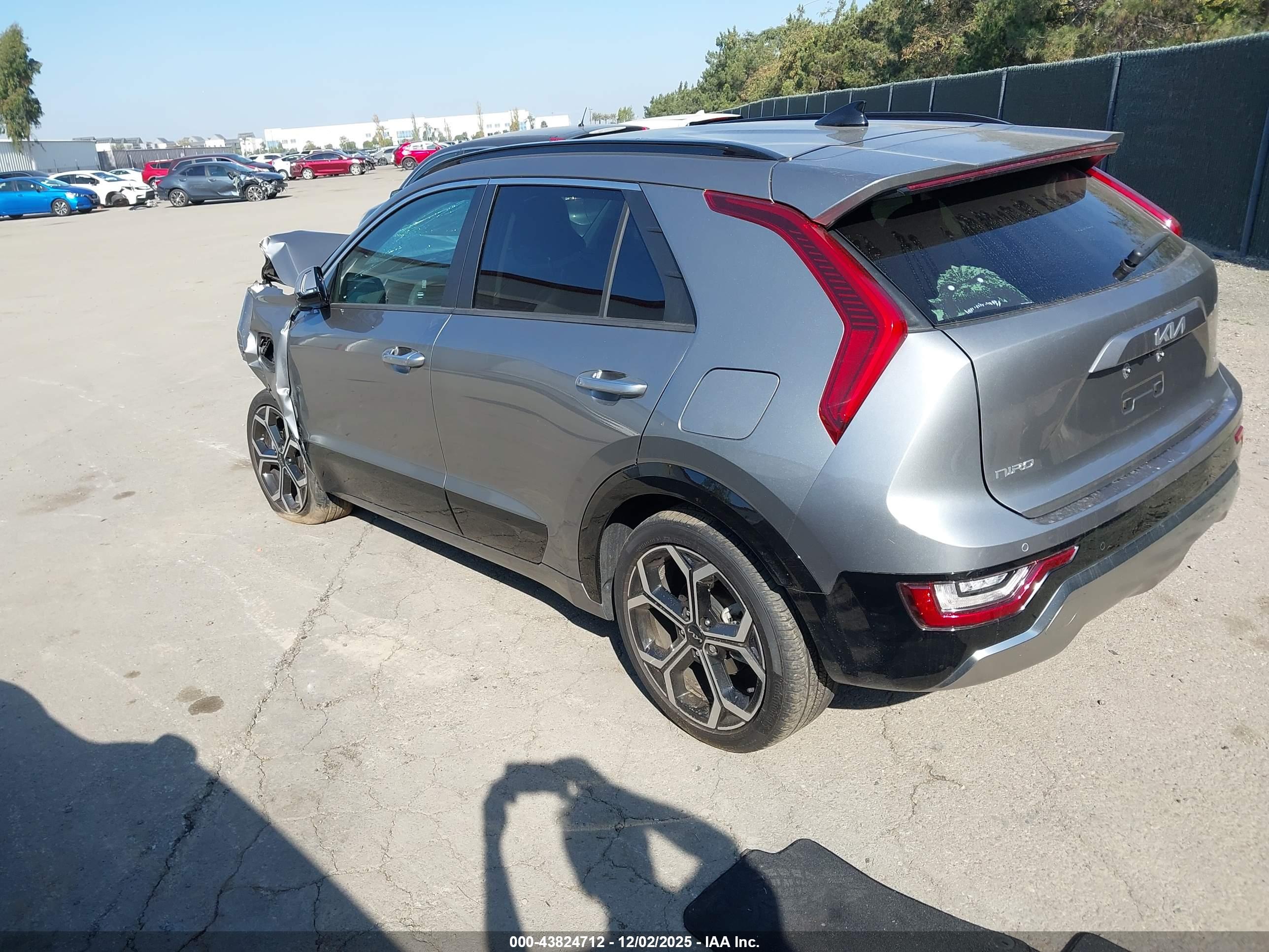 KIA NIRO image 3