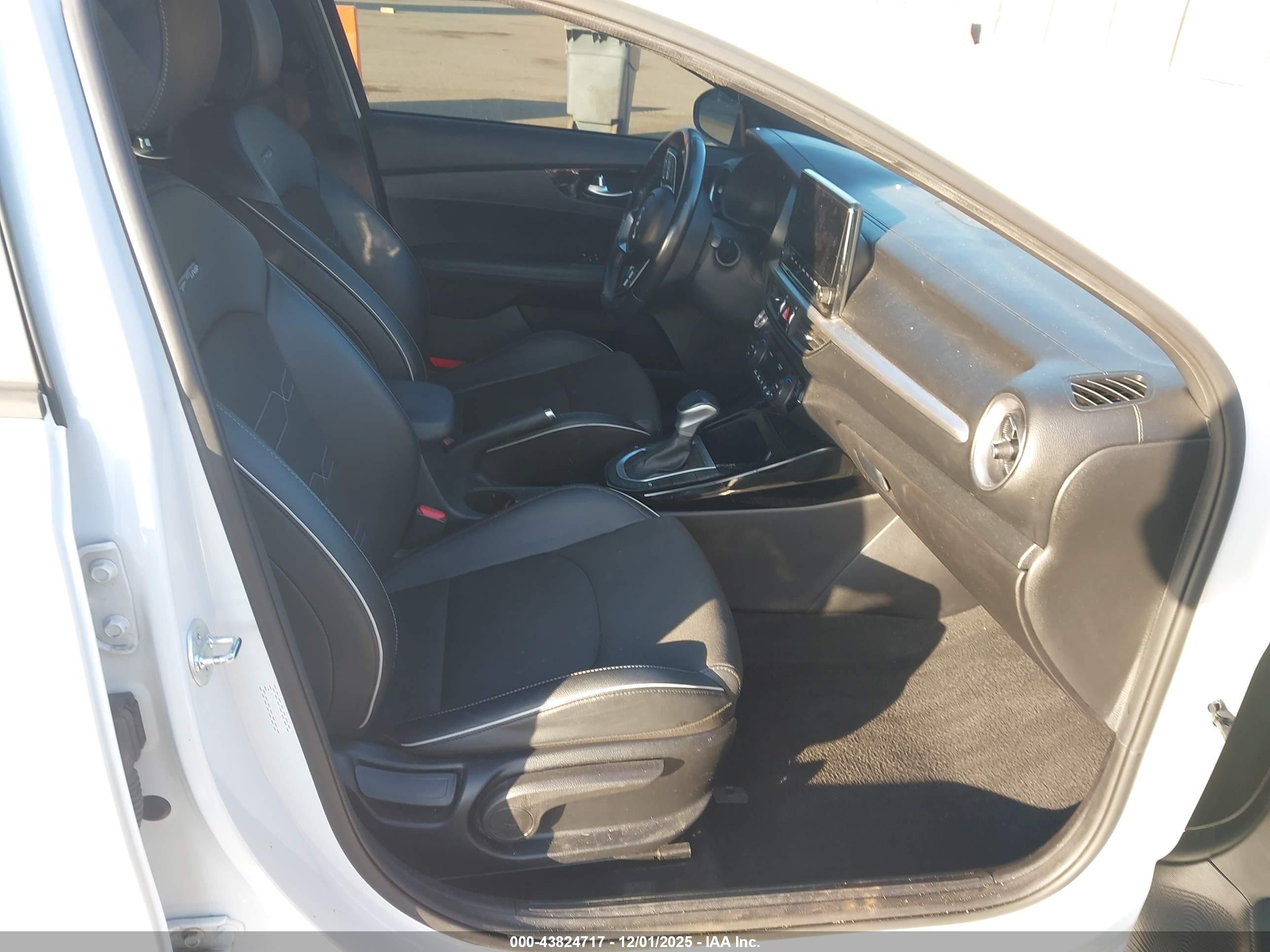KIA FORTE image 5