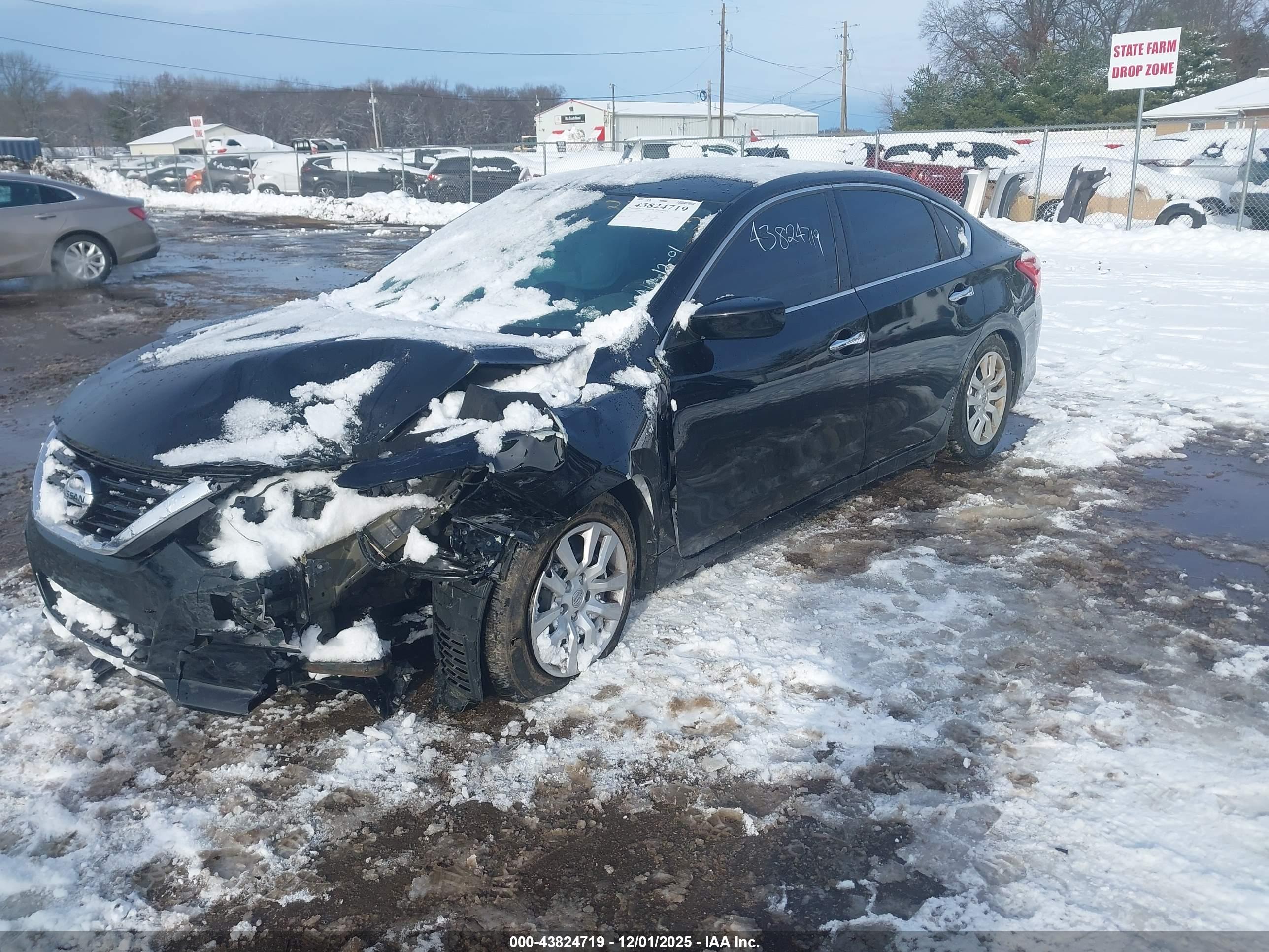NISSAN ALTIMA image 2