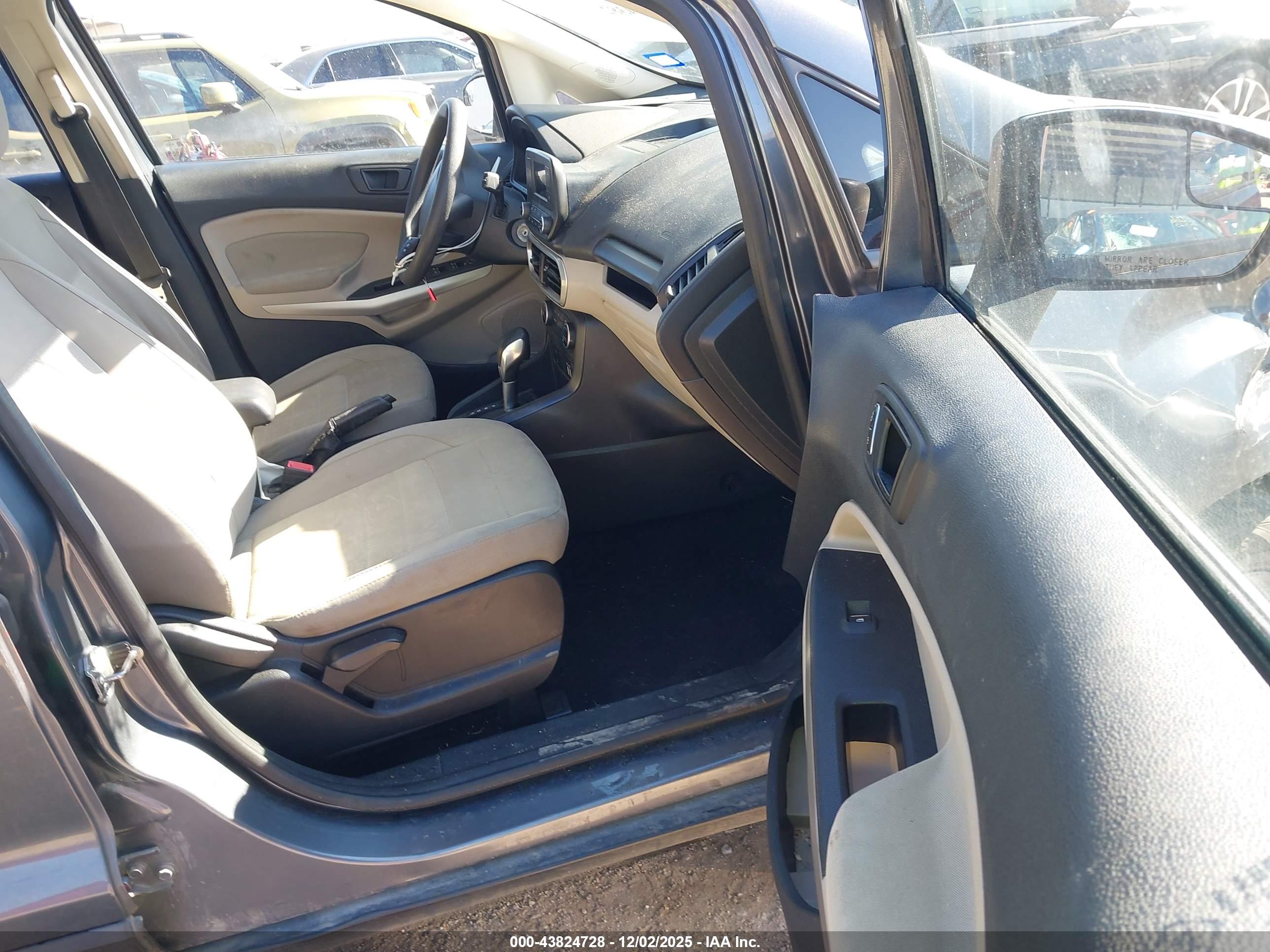 FORD ECOSPORT image 5