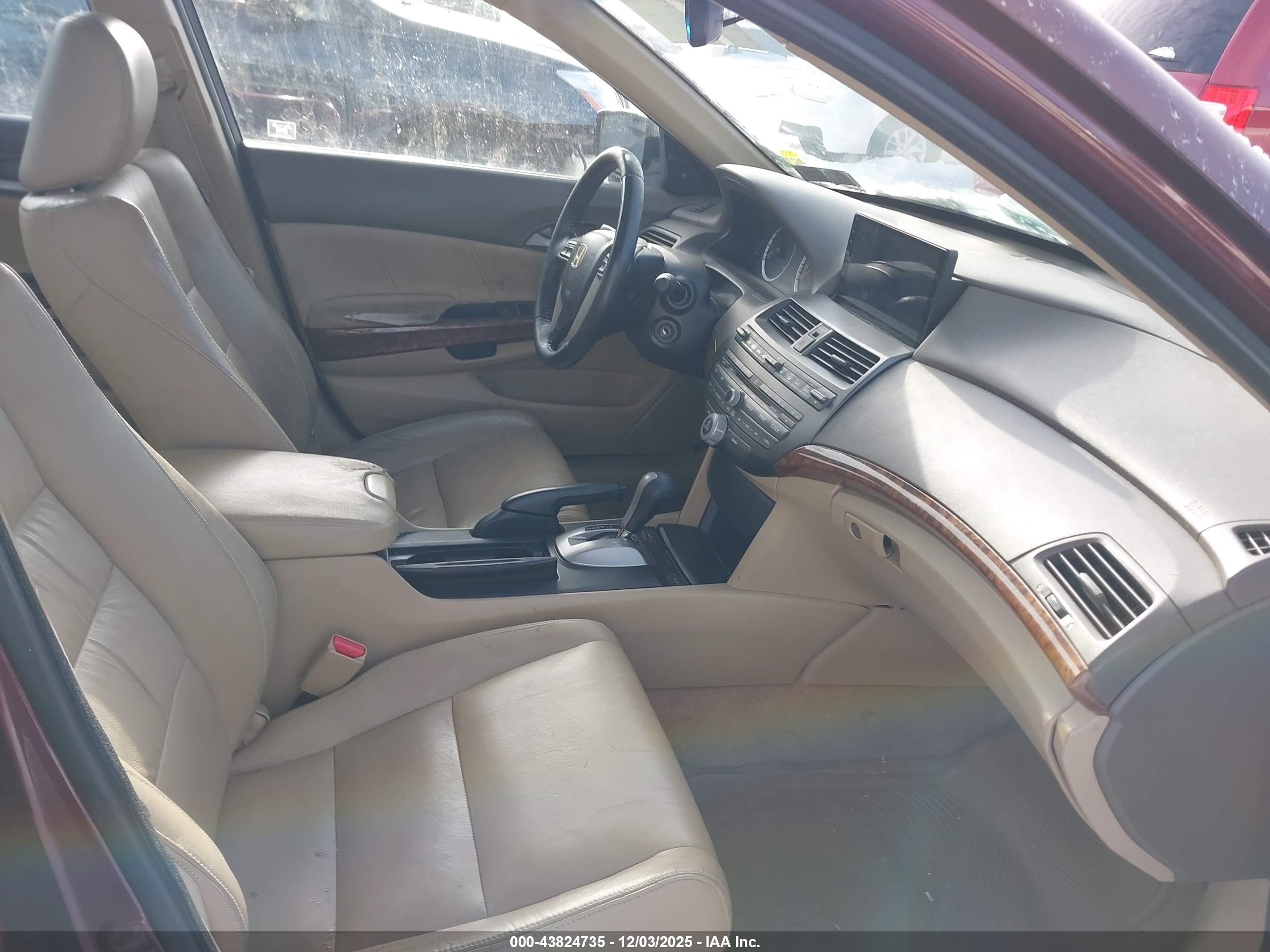 HONDA ACCORD image 5