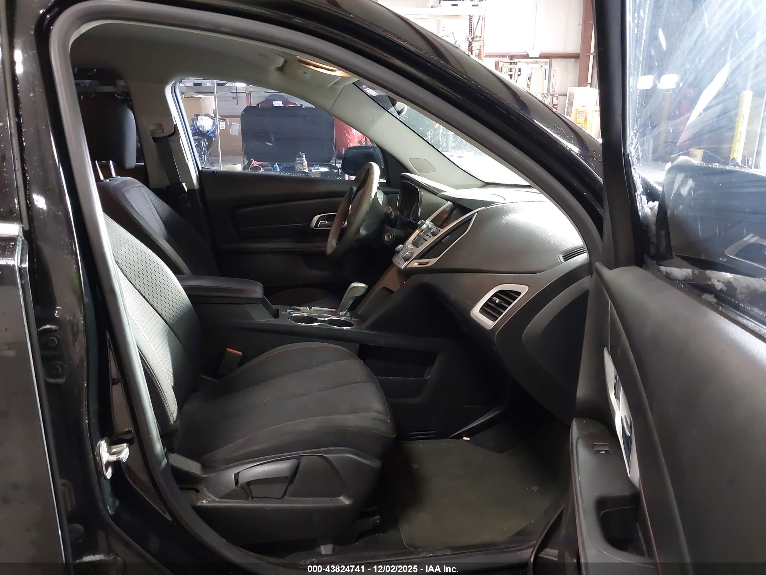 GMC TERRAIN image 5