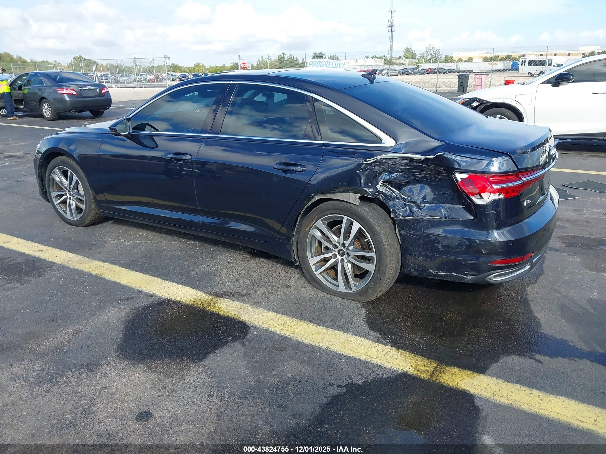AUDI A6 image 3