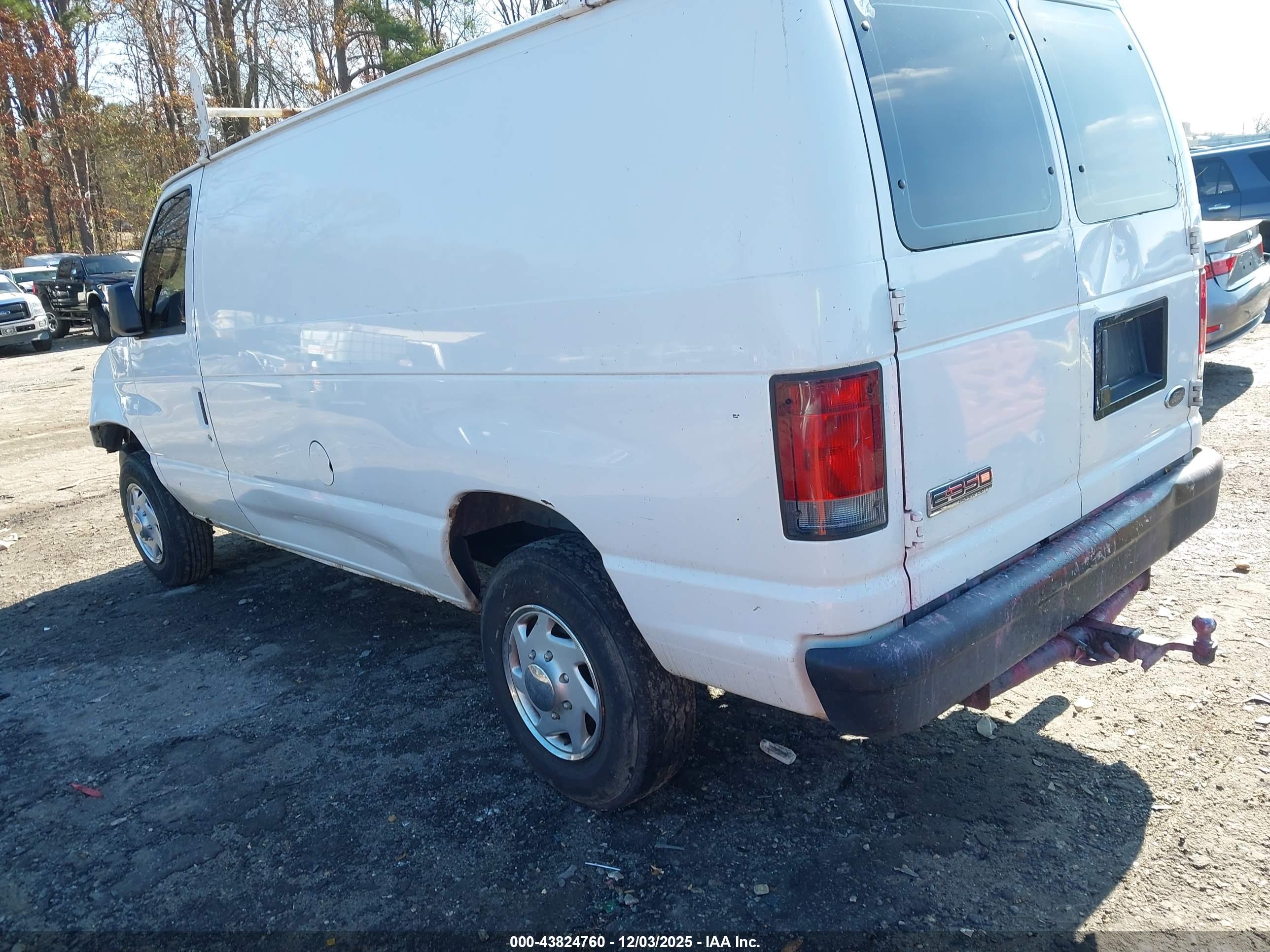 FORD E-350 image 3